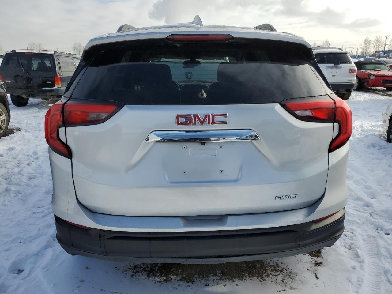 Photo 5 VIN: 3GKALTEV9JL213393 - GMC TERRAIN 