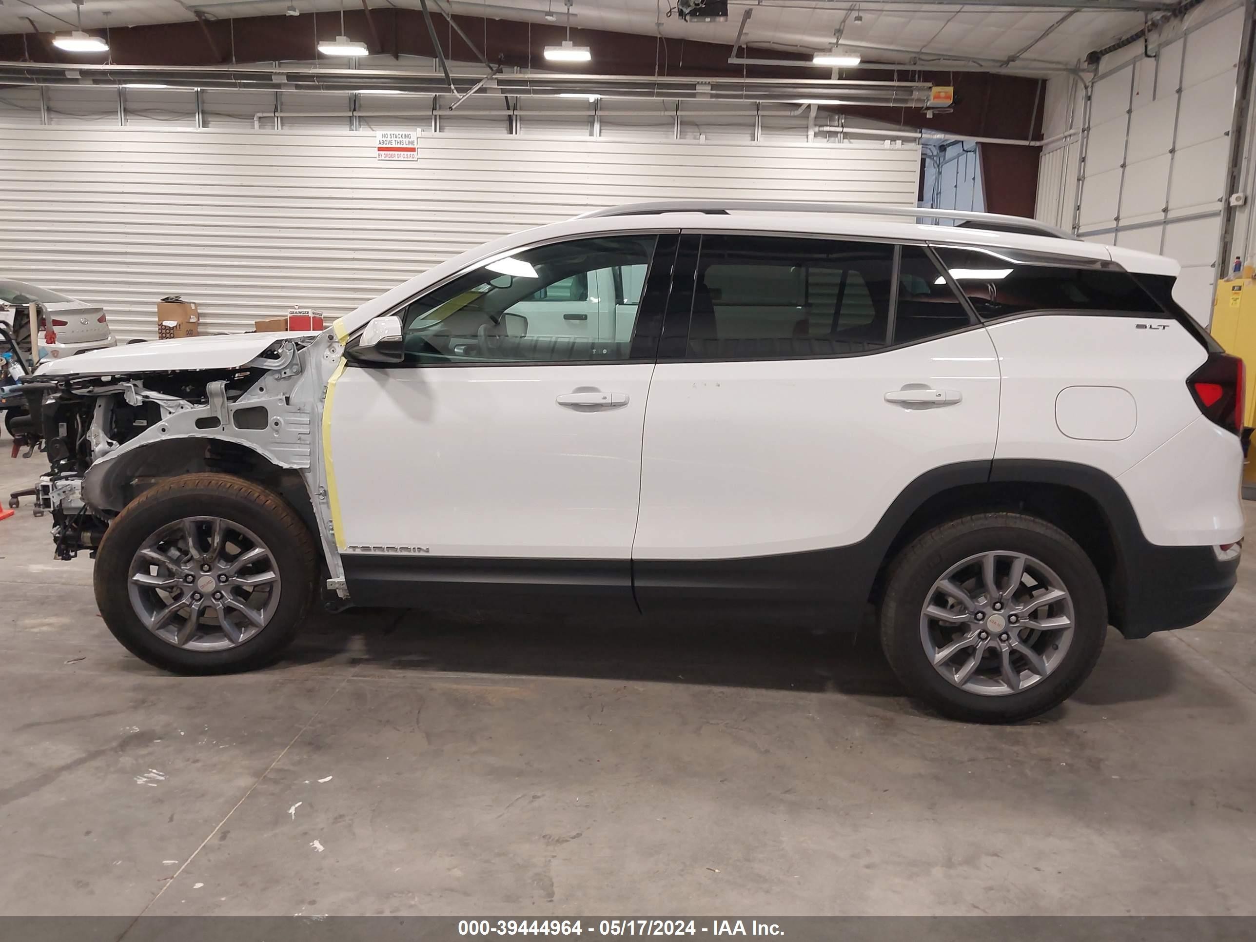 Photo 14 VIN: 3GKALVEG5RL227848 - GMC TERRAIN 