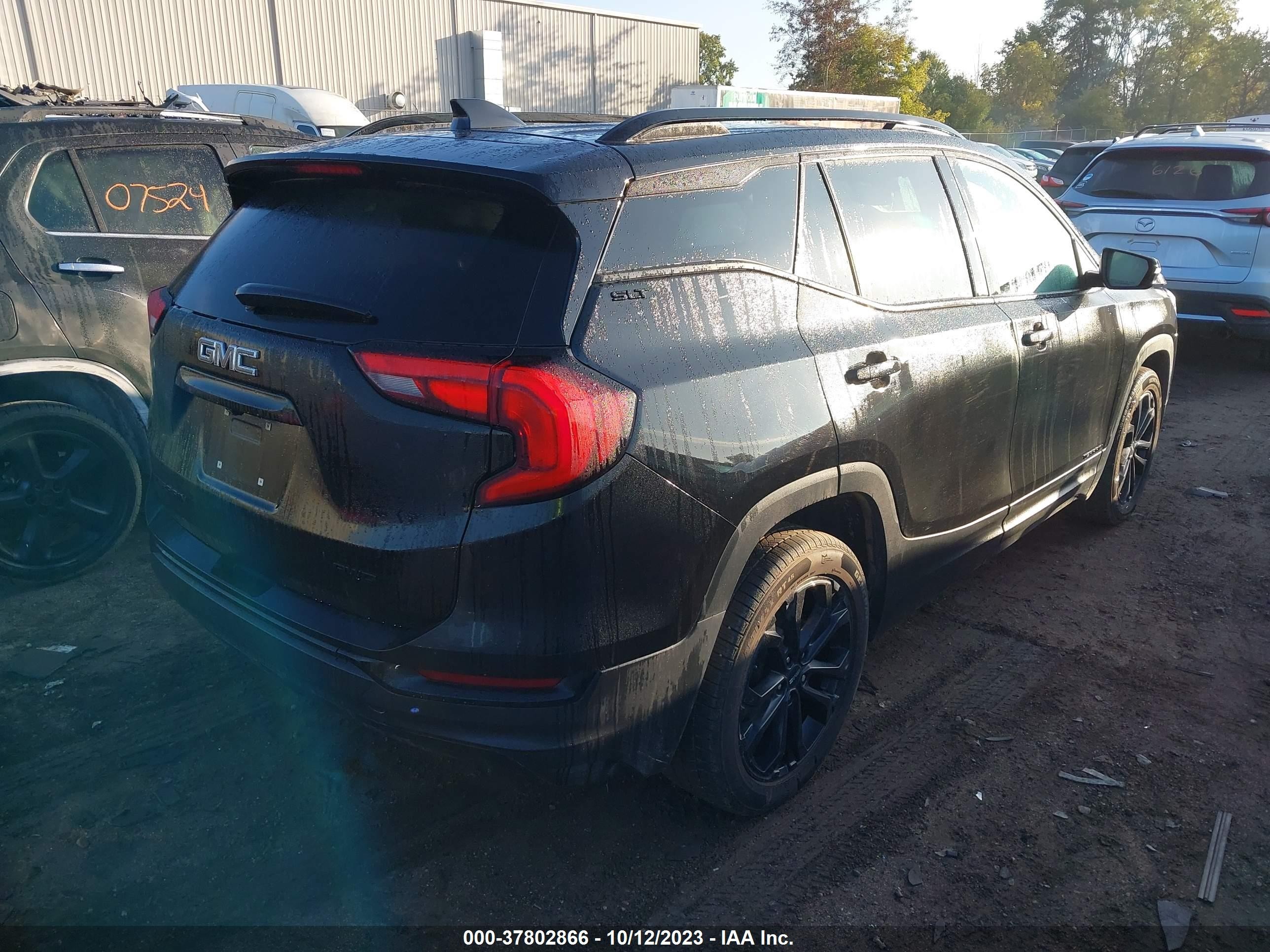 Photo 3 VIN: 3GKALVEV8KL137355 - GMC TERRAIN 