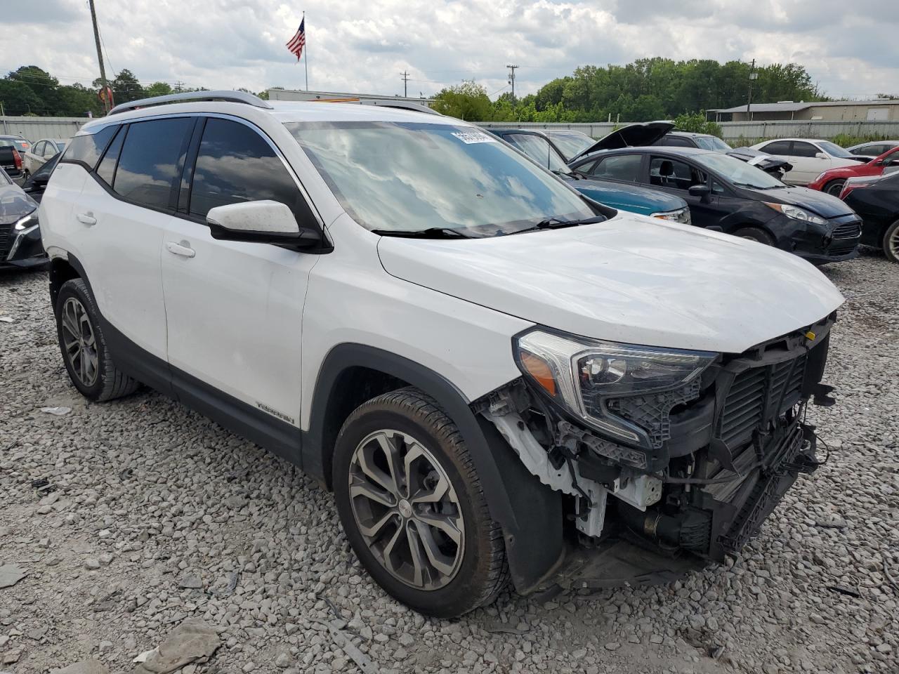 Photo 3 VIN: 3GKALVEV8KL185261 - GMC TERRAIN 