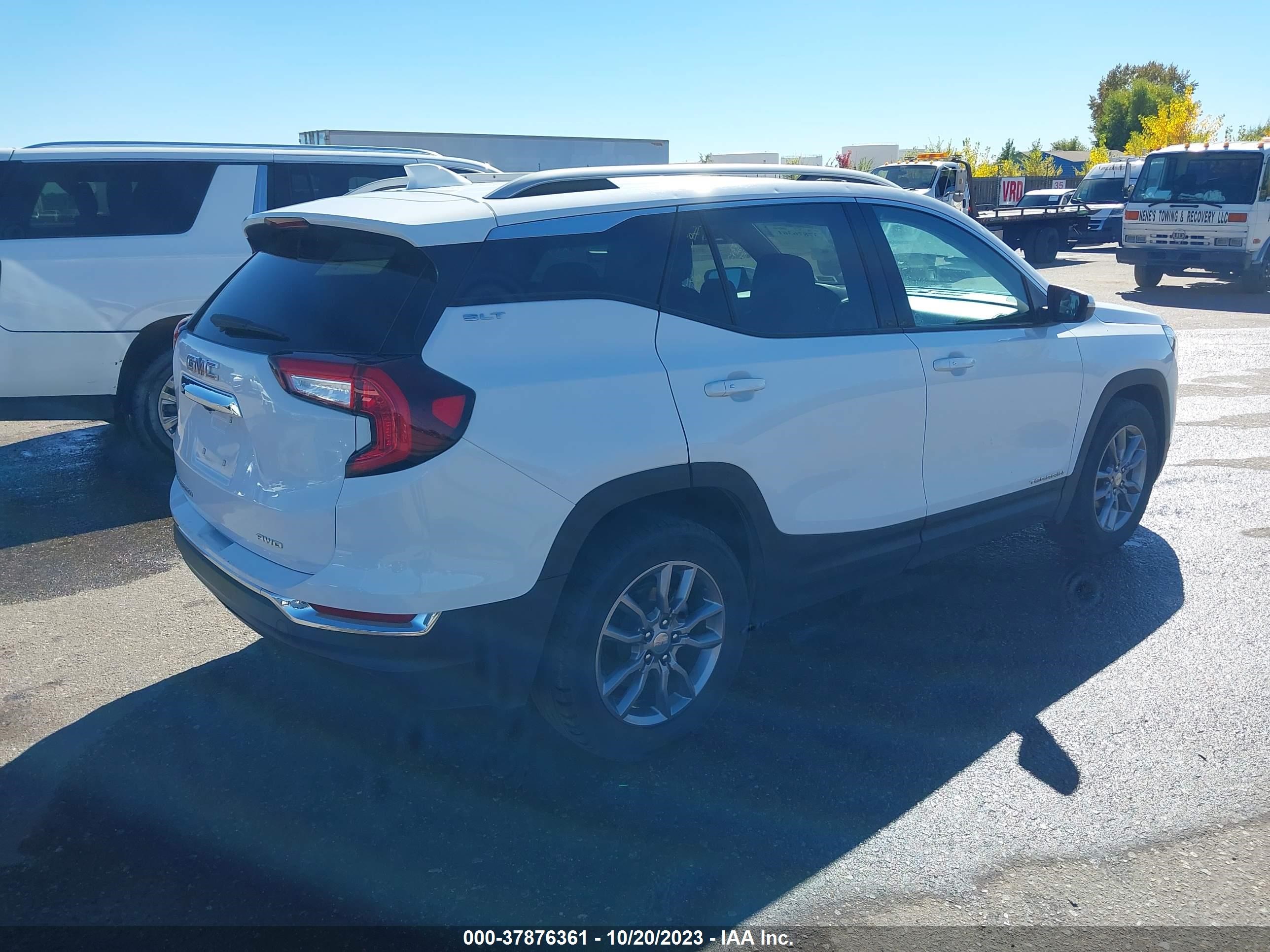 Photo 3 VIN: 3GKALVEV8NL186849 - GMC TERRAIN 