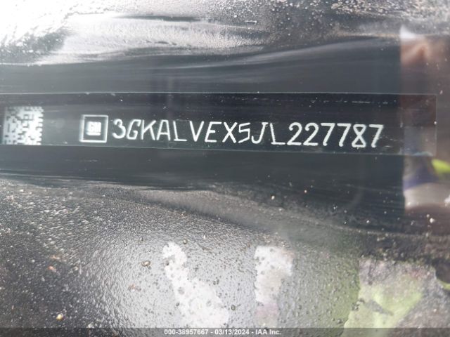 Photo 8 VIN: 3GKALVEX5JL227787 - GMC TERRAIN 