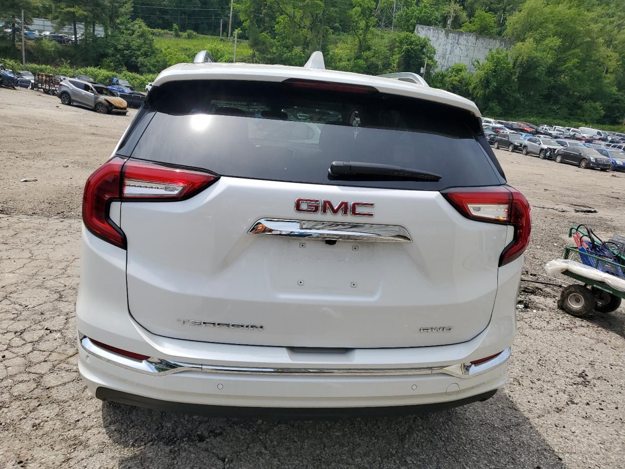 Photo 5 VIN: 3GKALXEG1RL248871 - GMC TERRAIN 