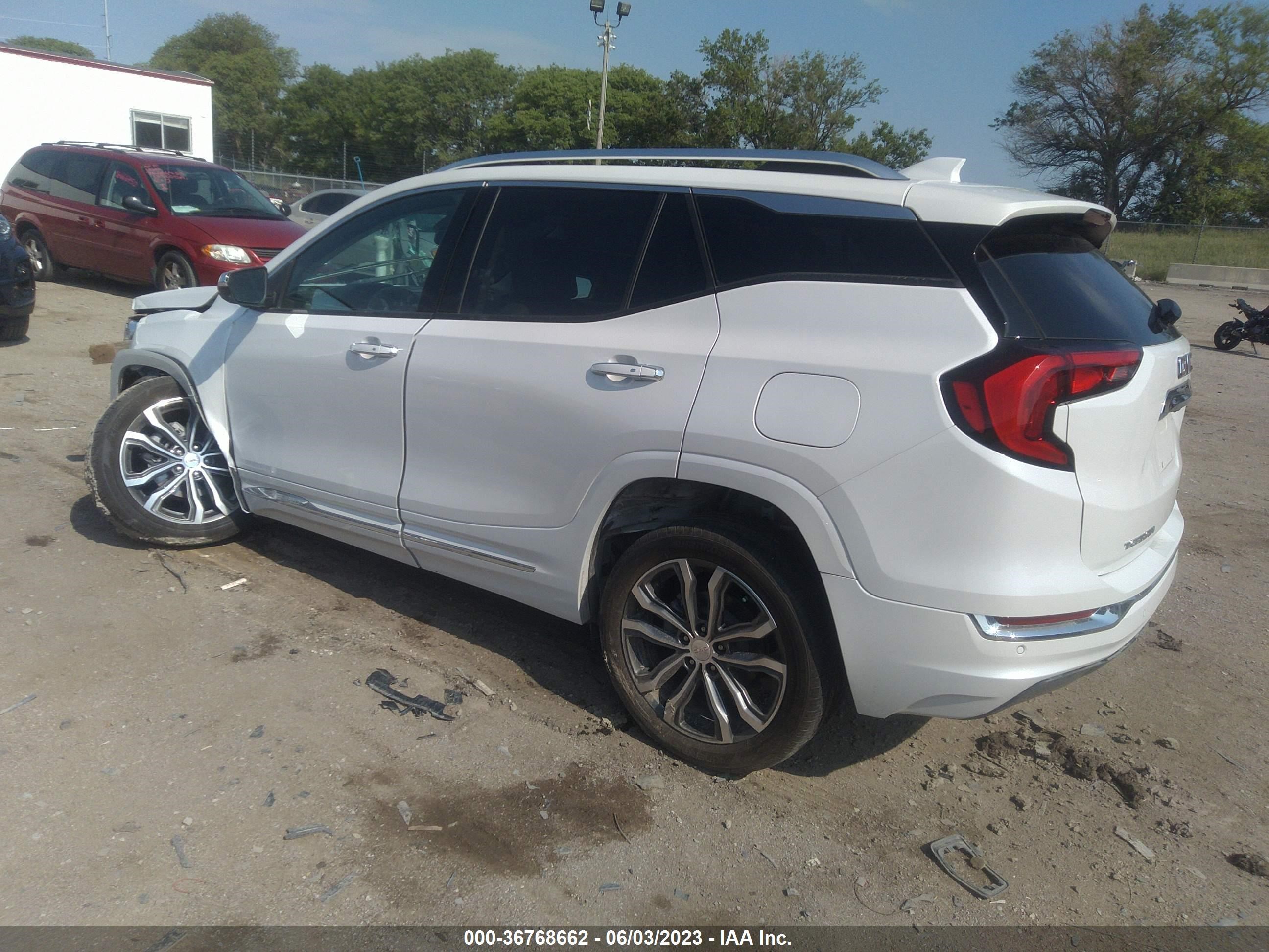 Photo 2 VIN: 3GKALXEV4ML394690 - GMC TERRAIN 