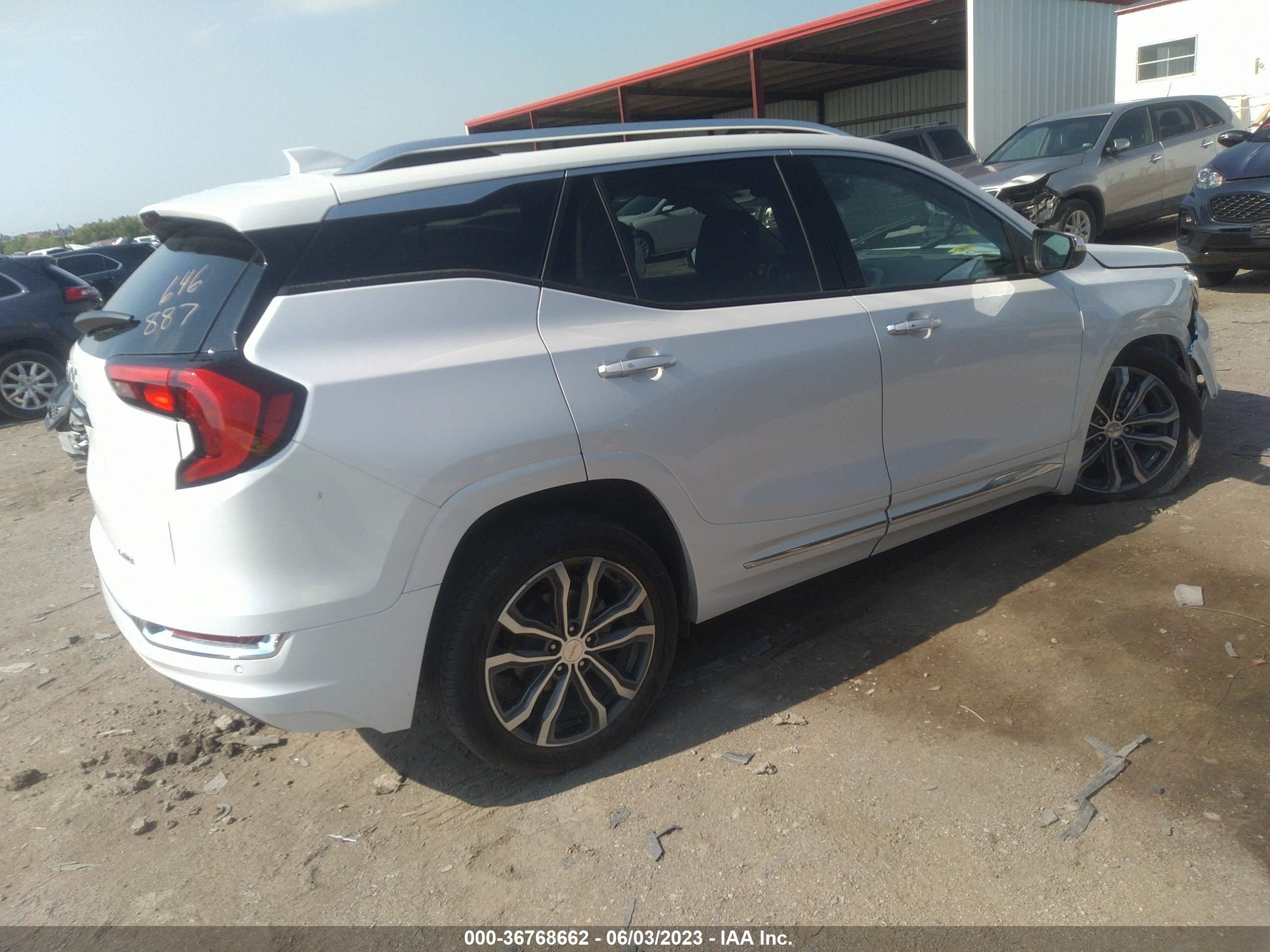 Photo 3 VIN: 3GKALXEV4ML394690 - GMC TERRAIN 