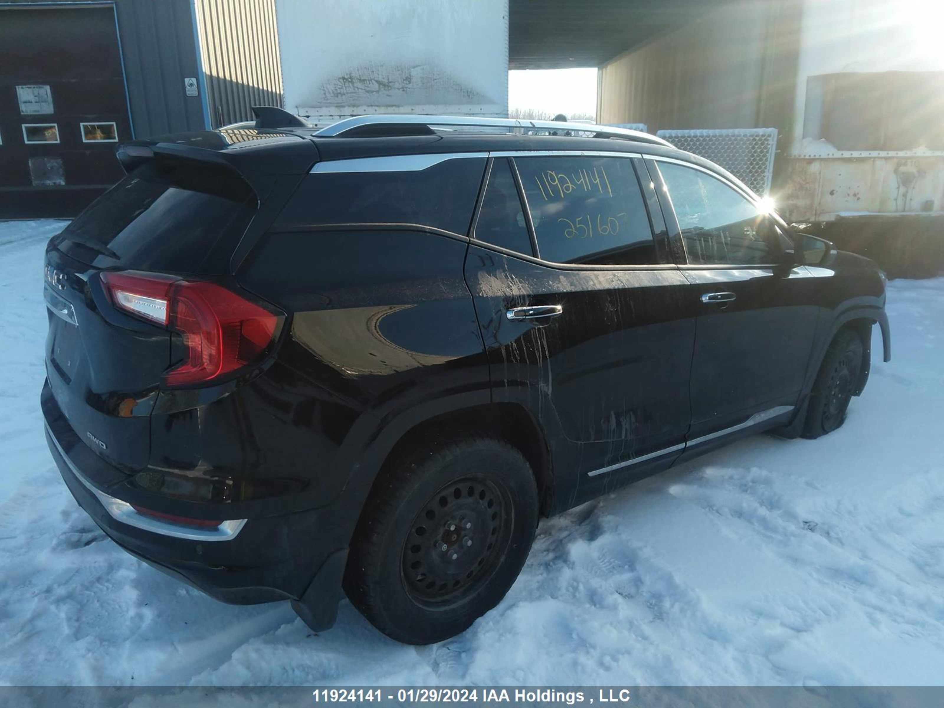 Photo 3 VIN: 3GKALXEV9NL251607 - GMC TERRAIN 