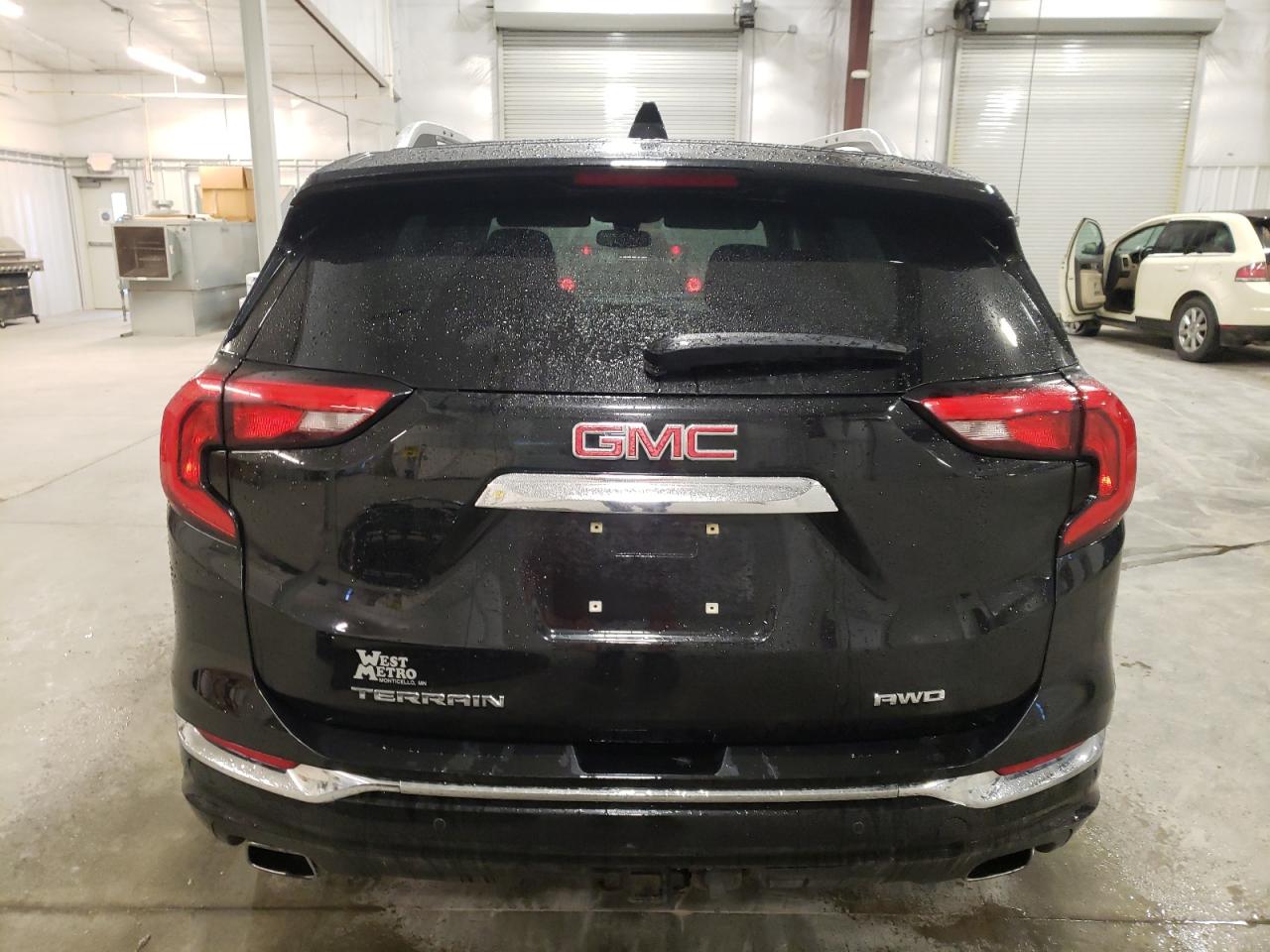 Photo 5 VIN: 3GKALXEX1JL223408 - GMC TERRAIN 