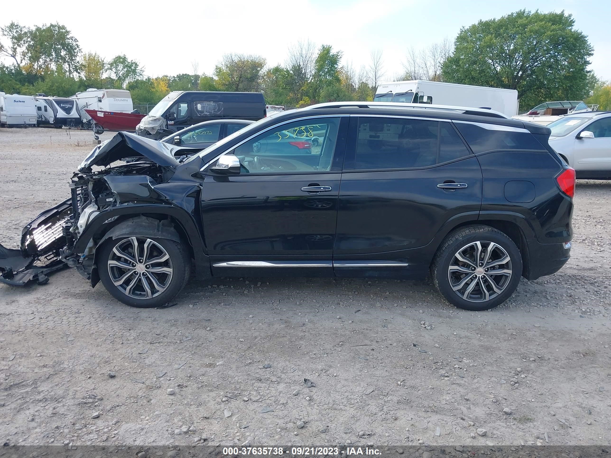 Photo 13 VIN: 3GKALXEX1JL232741 - GMC TERRAIN 