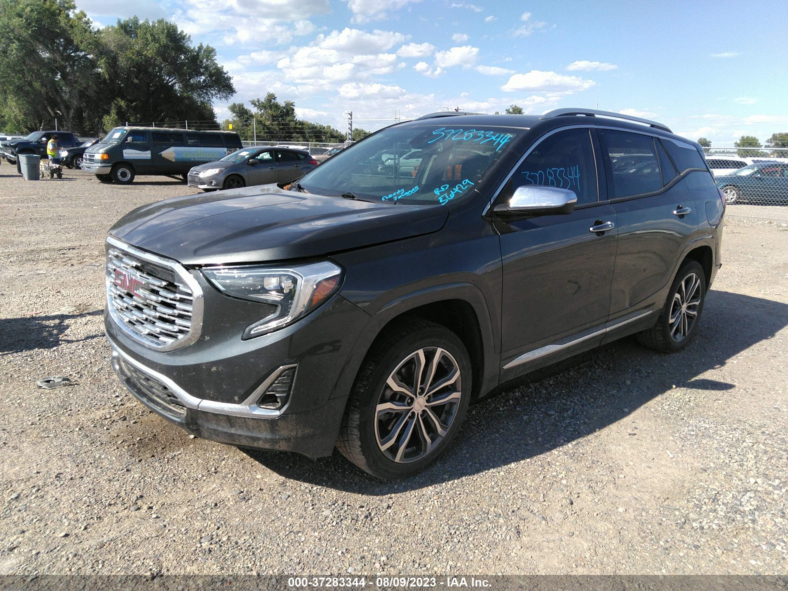 Photo 1 VIN: 3GKALXEX2JL144698 - GMC TERRAIN 