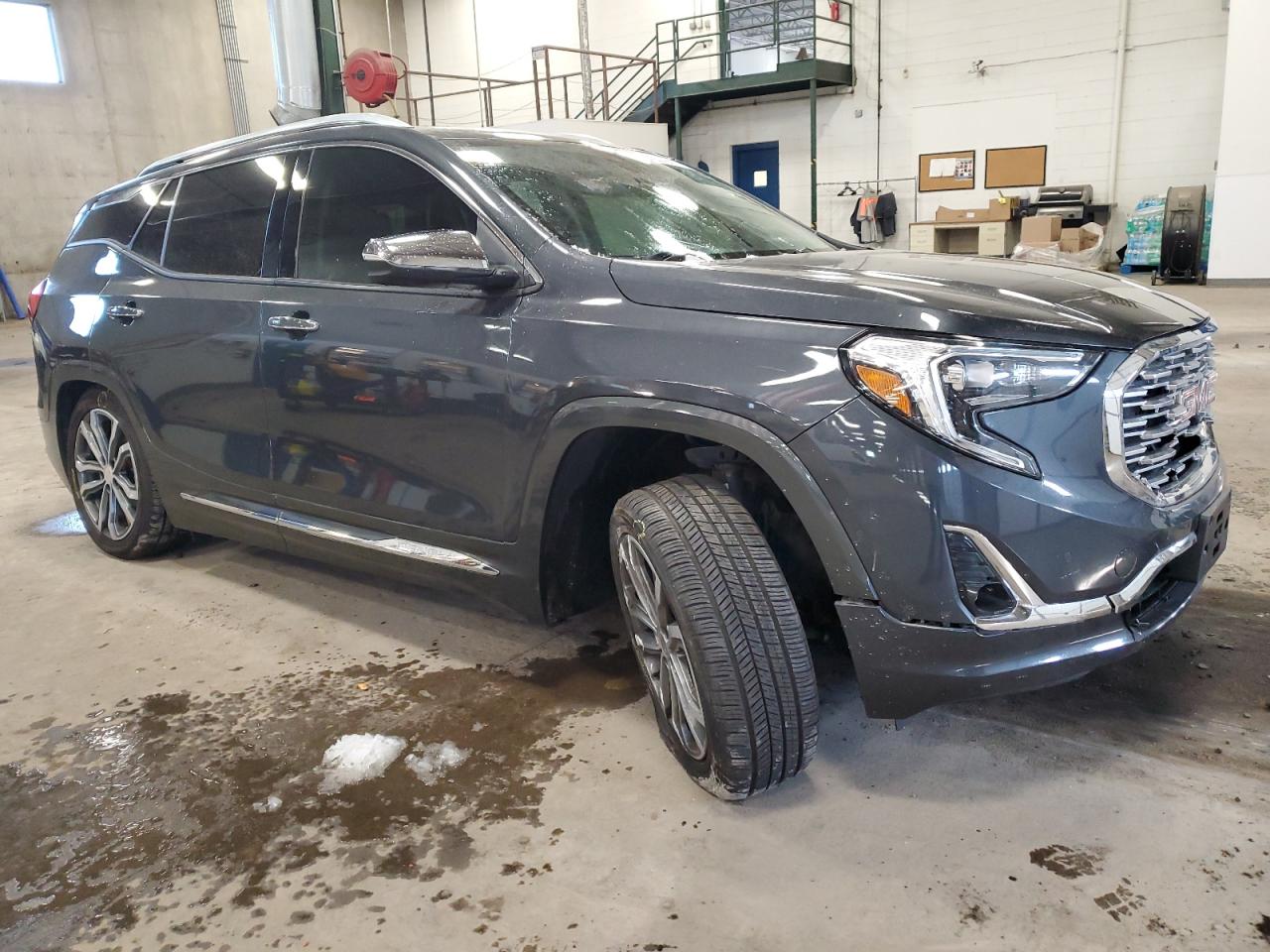 Photo 3 VIN: 3GKALXEX7JL284973 - GMC TERRAIN 