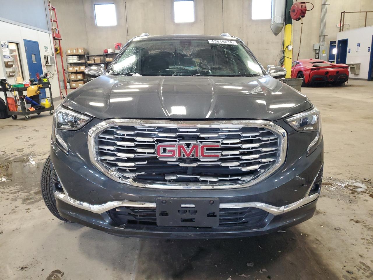 Photo 4 VIN: 3GKALXEX7JL284973 - GMC TERRAIN 