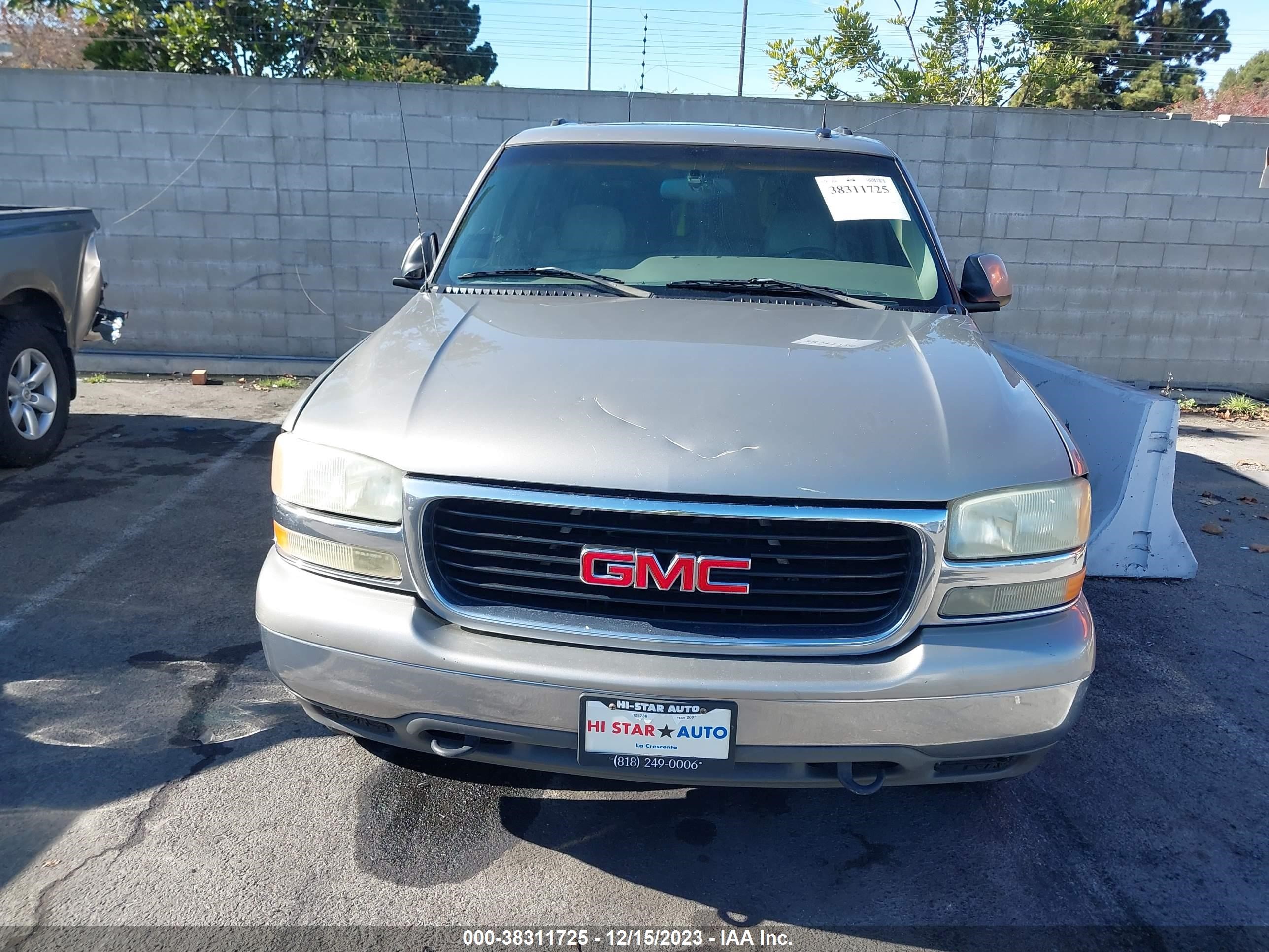 Photo 11 VIN: 3GKEC16T02G328736 - GMC YUKON 