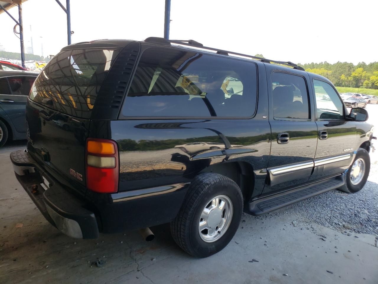 Photo 2 VIN: 3GKEC16Z33G309443 - GMC YUKON 