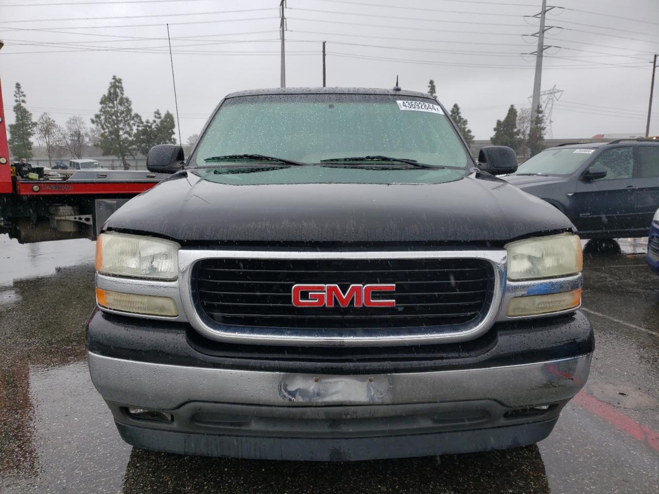 Photo 4 VIN: 3GKEC16Z35G148112 - GMC YUKON 