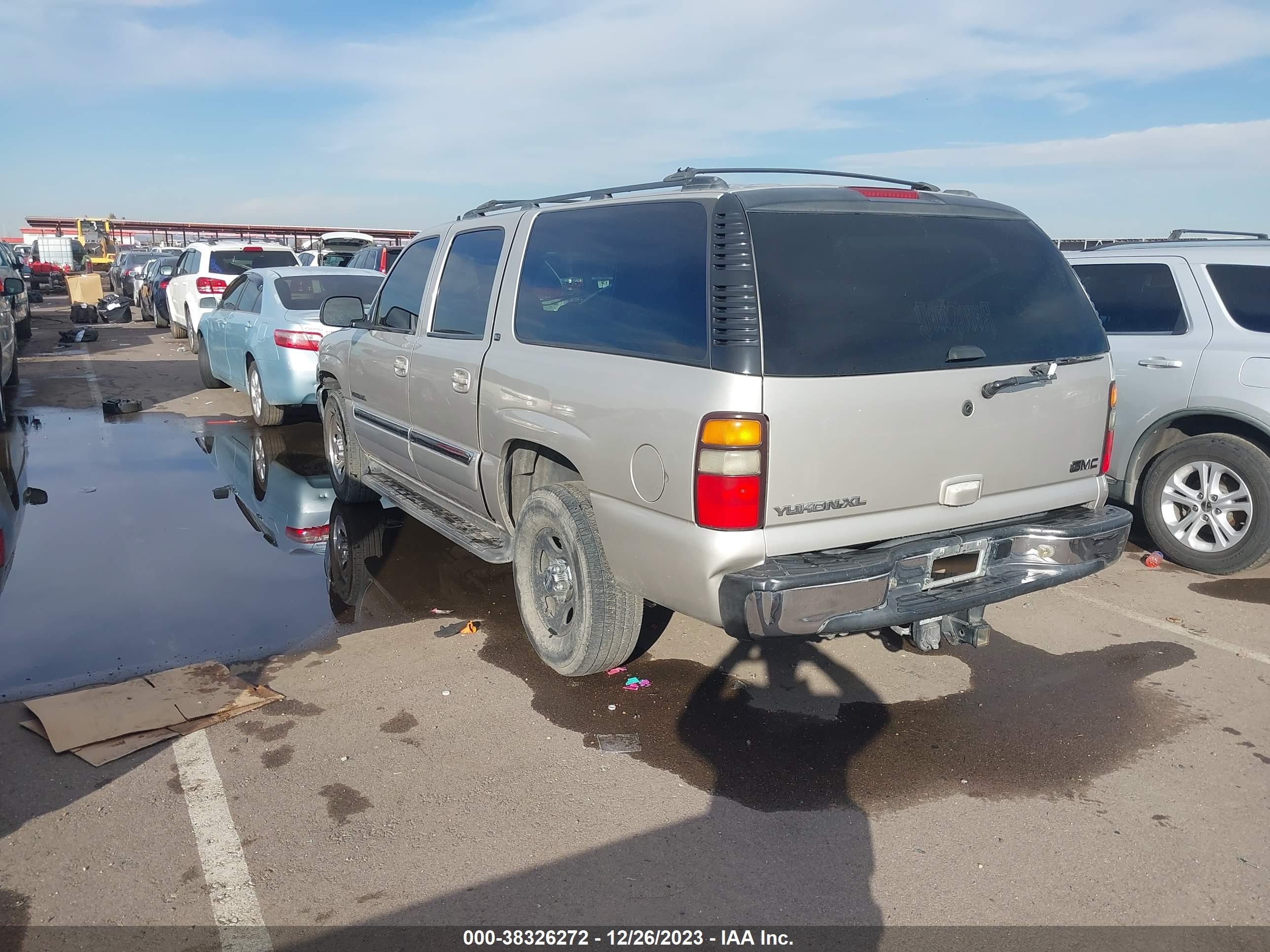 Photo 2 VIN: 3GKEC16Z36G211338 - GMC YUKON 