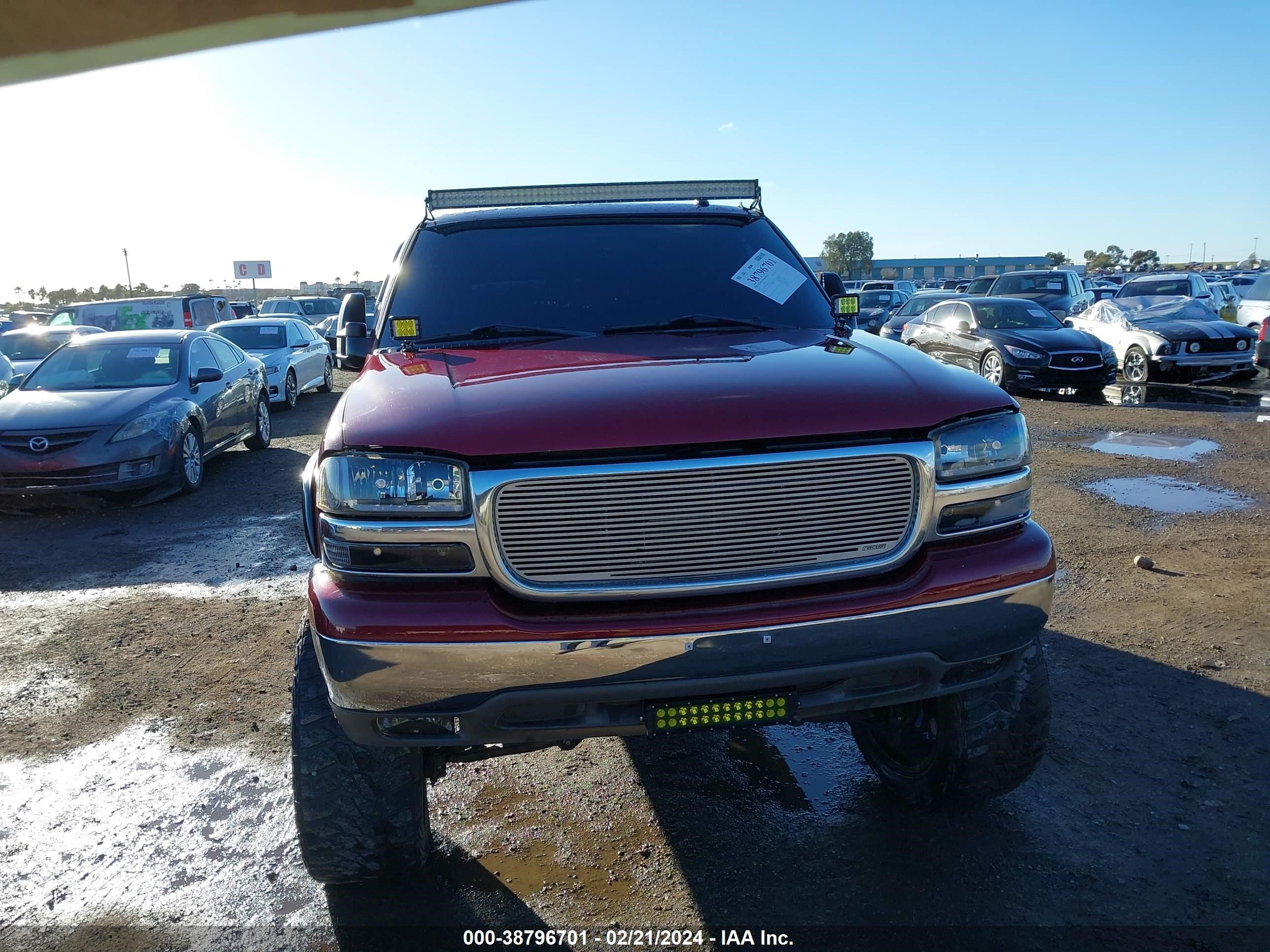 Photo 11 VIN: 3GKEC16Z75G209722 - GMC NULL 