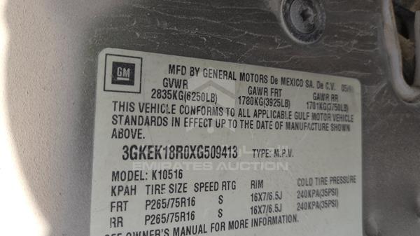 Photo 1 VIN: 3GKEK18R0XG509413 - GMC YUKON 