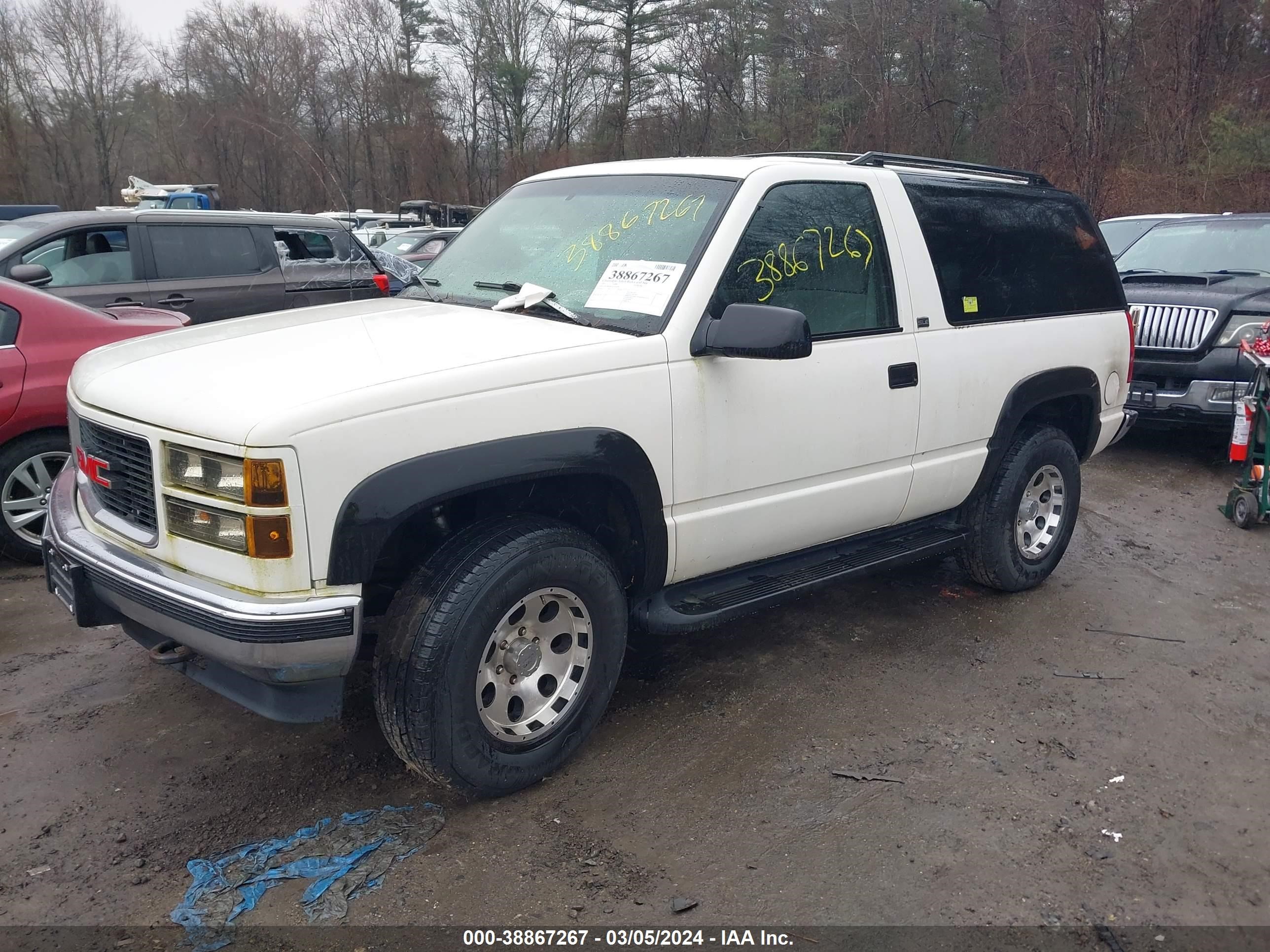 Photo 1 VIN: 3GKEK18R3VG502730 - GMC YUKON 