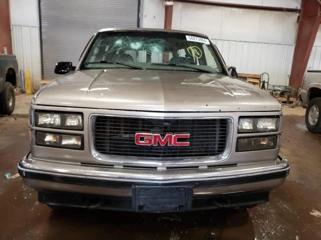 Photo 4 VIN: 3GKFK16R0XG541320 - GMC SUBURBAN K 