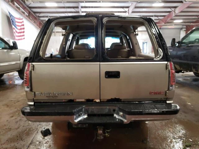 Photo 5 VIN: 3GKFK16R0XG541320 - GMC SUBURBAN K 