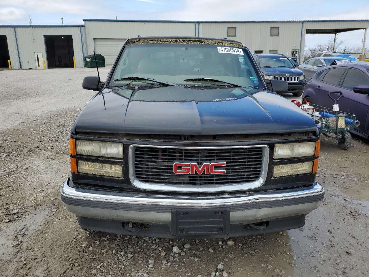 Photo 4 VIN: 3GKFK16R2WG510424 - GMC SUBURBAN 