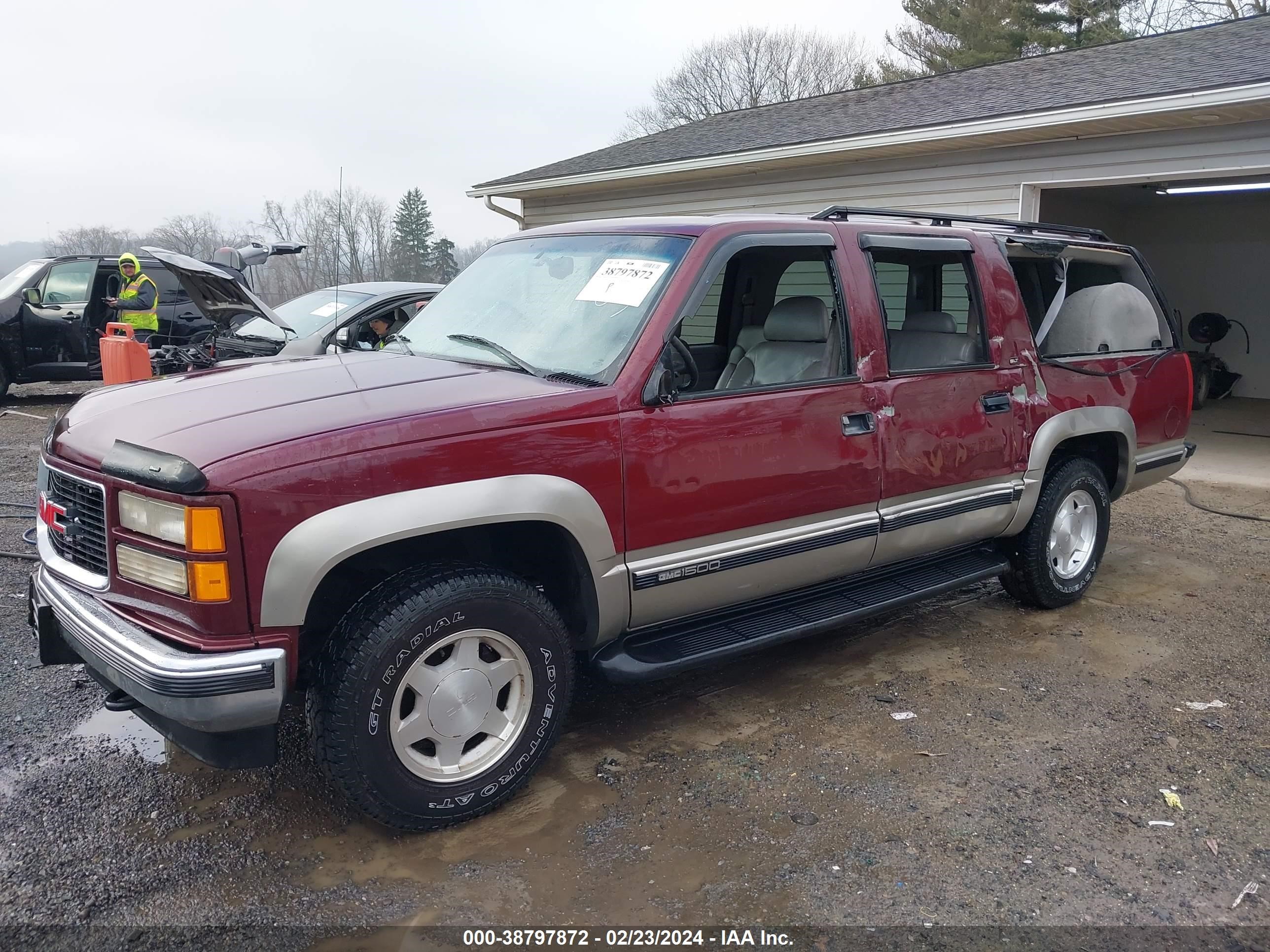 Photo 1 VIN: 3GKFK16RXXG545276 - GMC NULL 