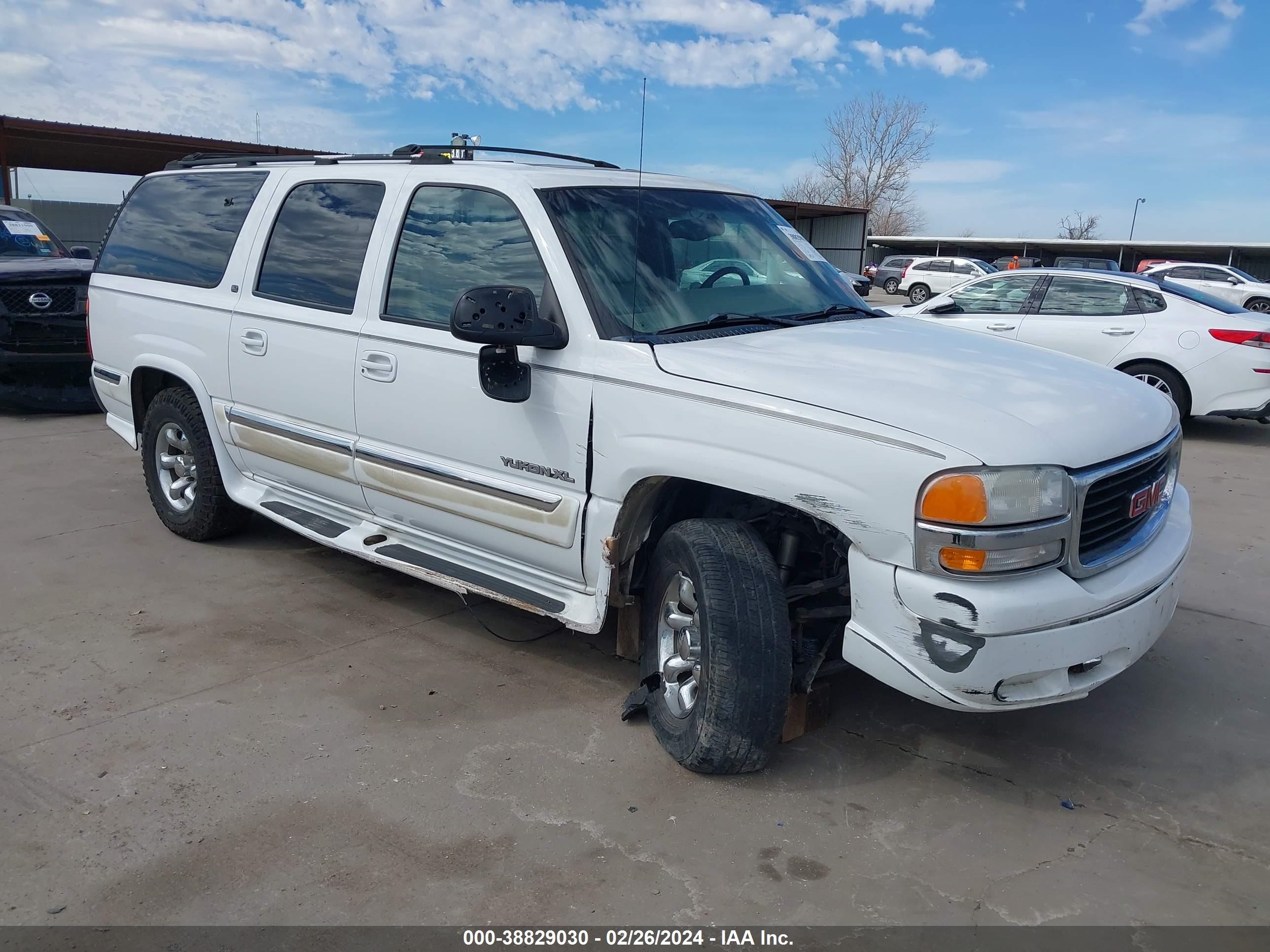 Photo 16 VIN: 3GKFK16T41G102169 - GMC YUKON 