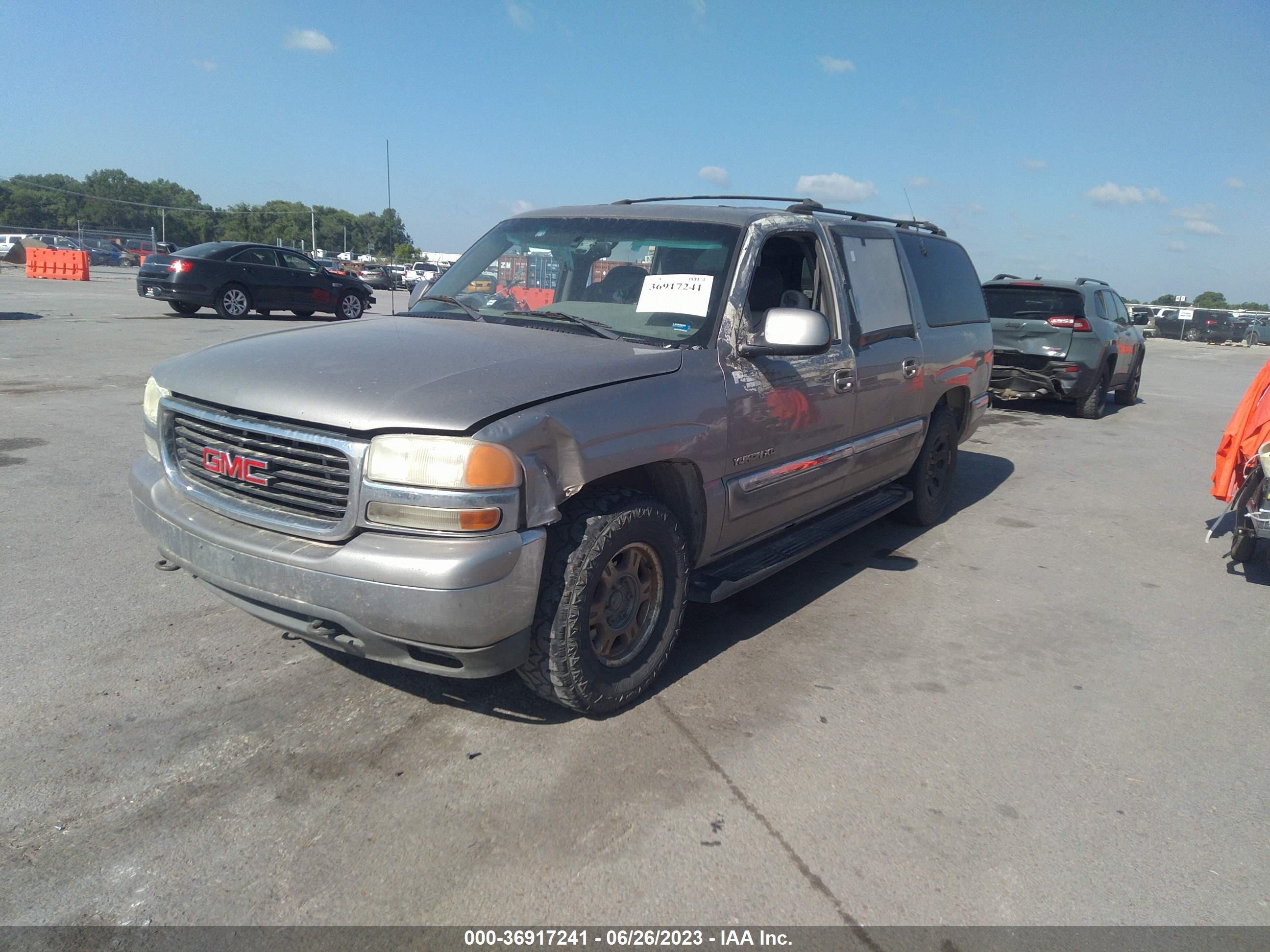 Photo 2 VIN: 3GKFK16T5YG159488 - GMC YUKON 