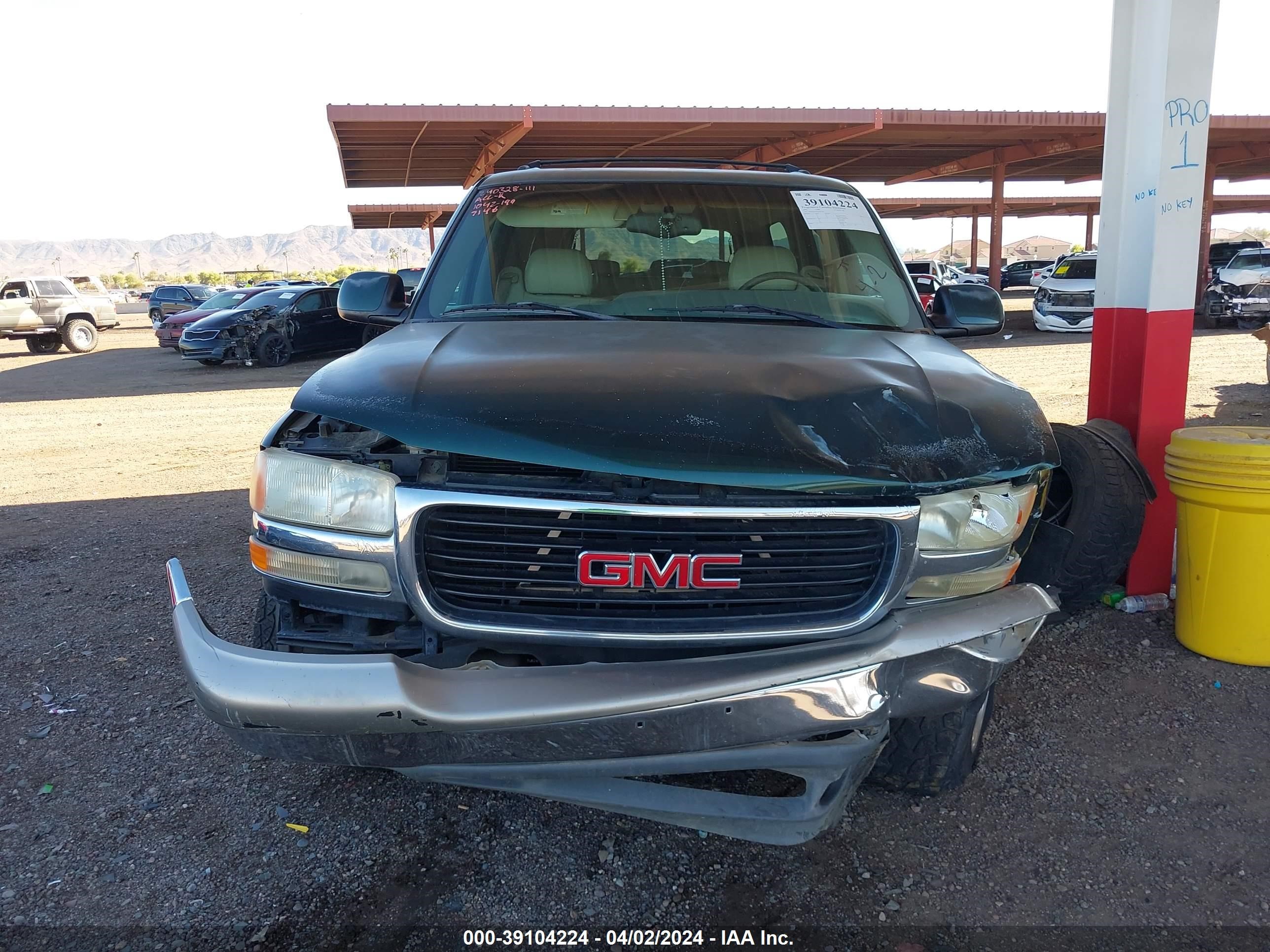 Photo 11 VIN: 3GKFK16T61G107146 - GMC NULL 