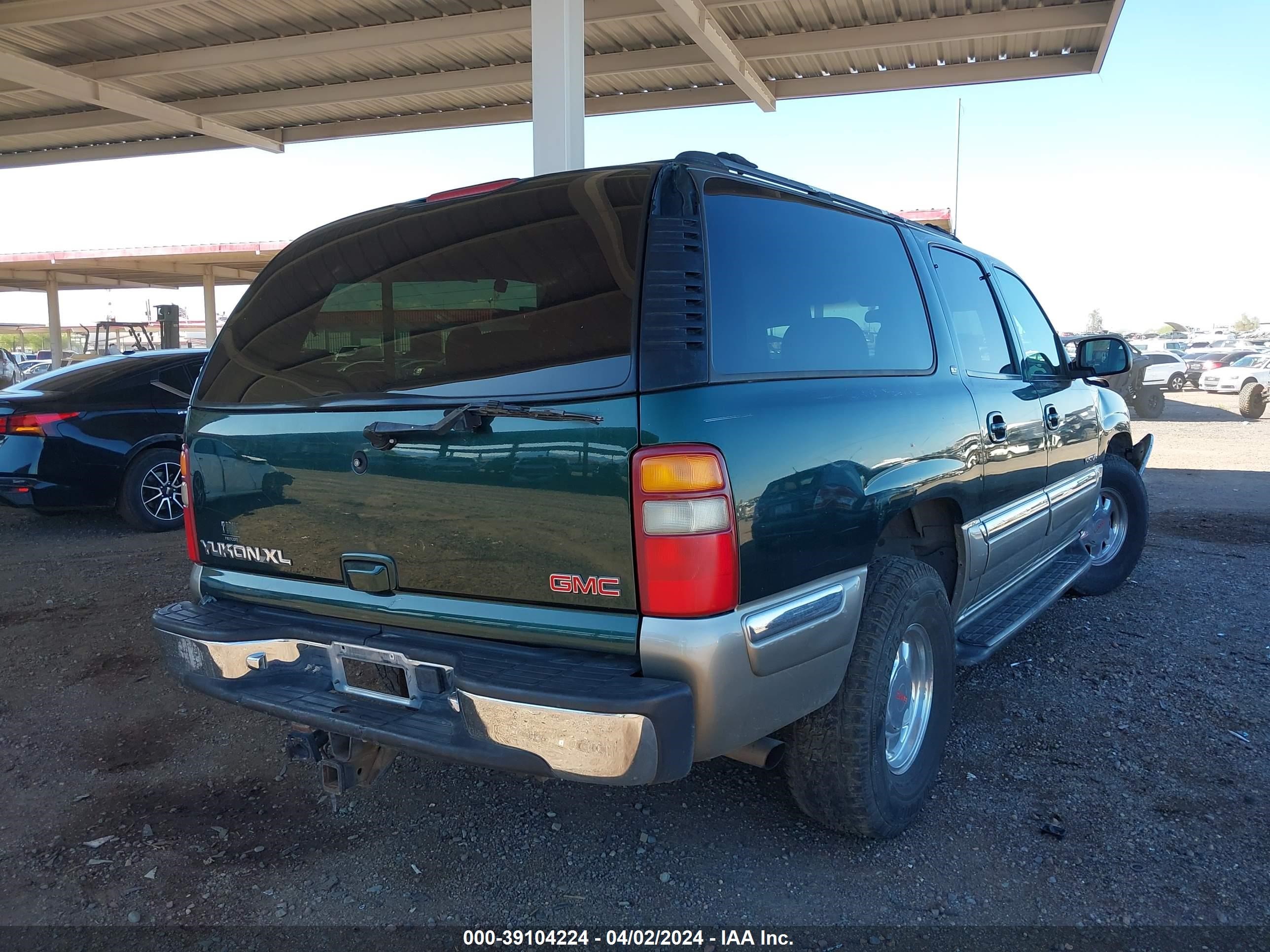 Photo 3 VIN: 3GKFK16T61G107146 - GMC NULL 