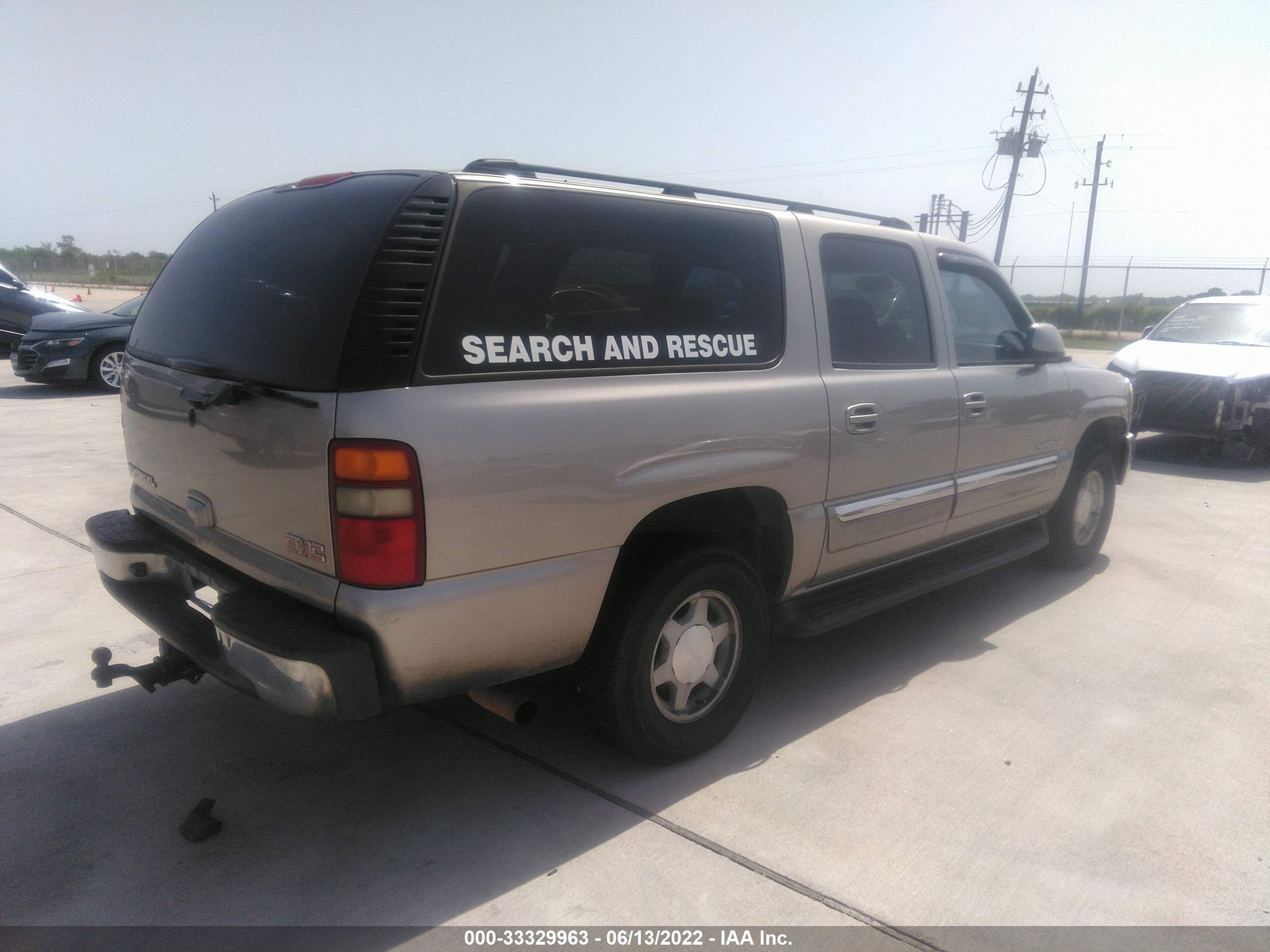 Photo 3 VIN: 3GKFK16Z53G245655 - GMC YUKON 