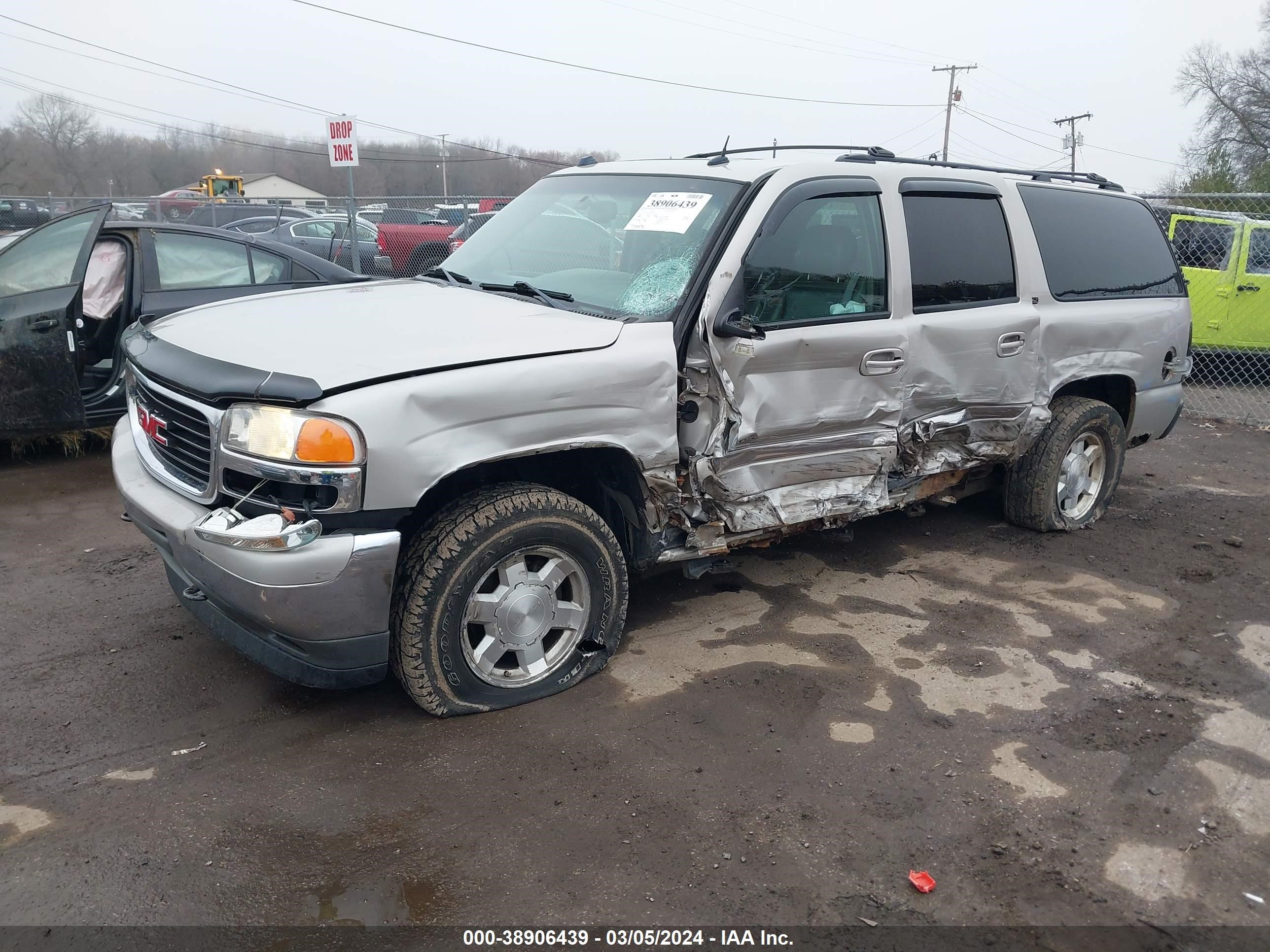 Photo 5 VIN: 3GKFK16Z95G281576 - GMC NULL 