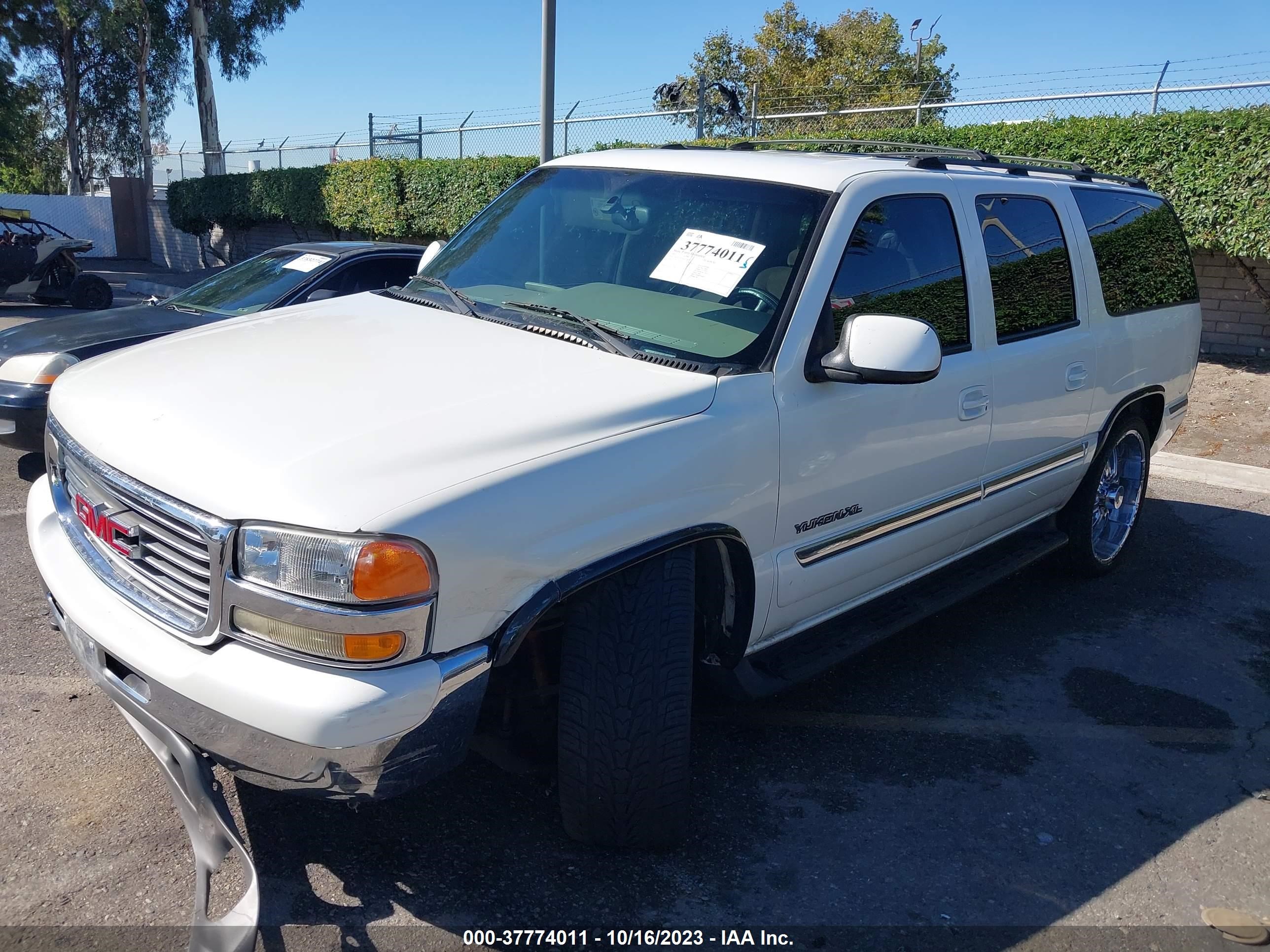 Photo 1 VIN: 3GKGC26G92G175663 - GMC YUKON 