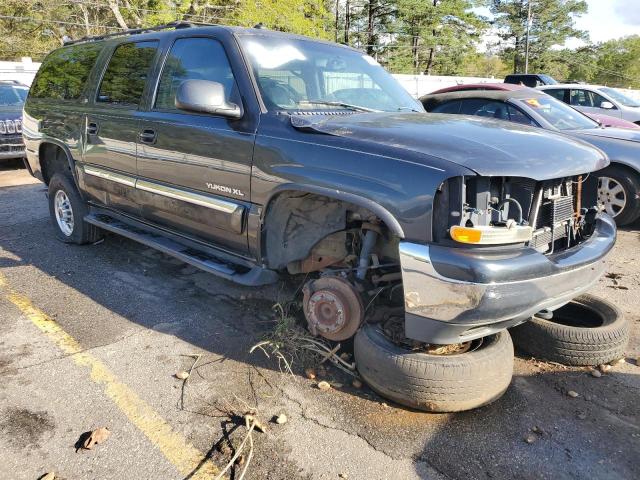 Photo 3 VIN: 3GKGC26U03G158211 - GMC YUKON 