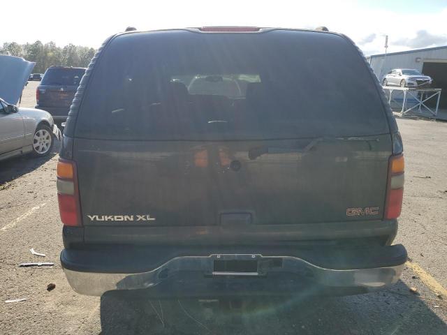 Photo 5 VIN: 3GKGC26U03G158211 - GMC YUKON 