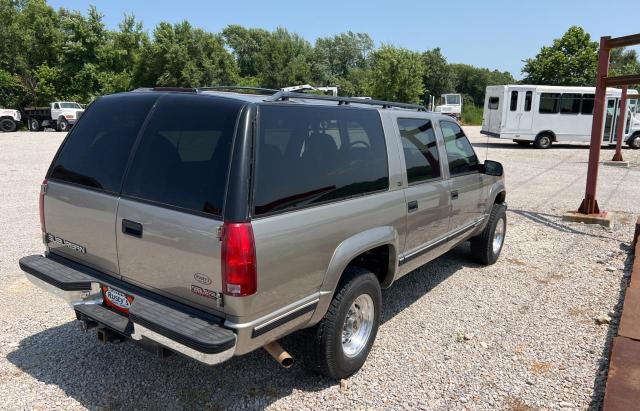 Photo 3 VIN: 3GKGK26J4XG528073 - GMC SUBURBAN 