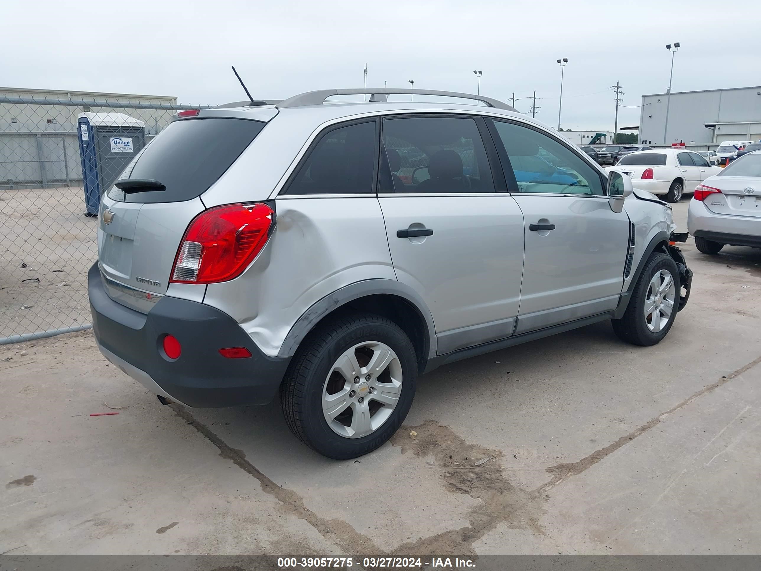 Photo 3 VIN: 3GNAL2EK1FS534974 - CHEVROLET CAPTIVA SPORT 