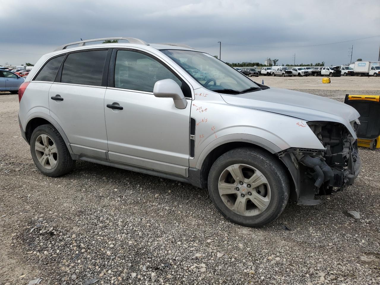 Photo 3 VIN: 3GNAL2EK4DS634631 - CHEVROLET CAPTIVA 