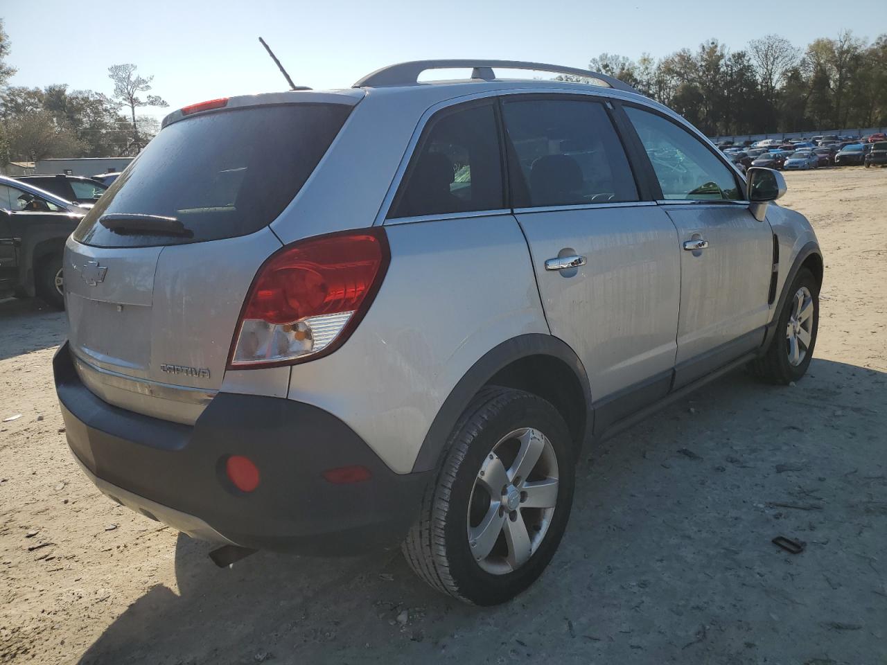 Photo 2 VIN: 3GNAL2EK6CS565195 - CHEVROLET CAPTIVA 