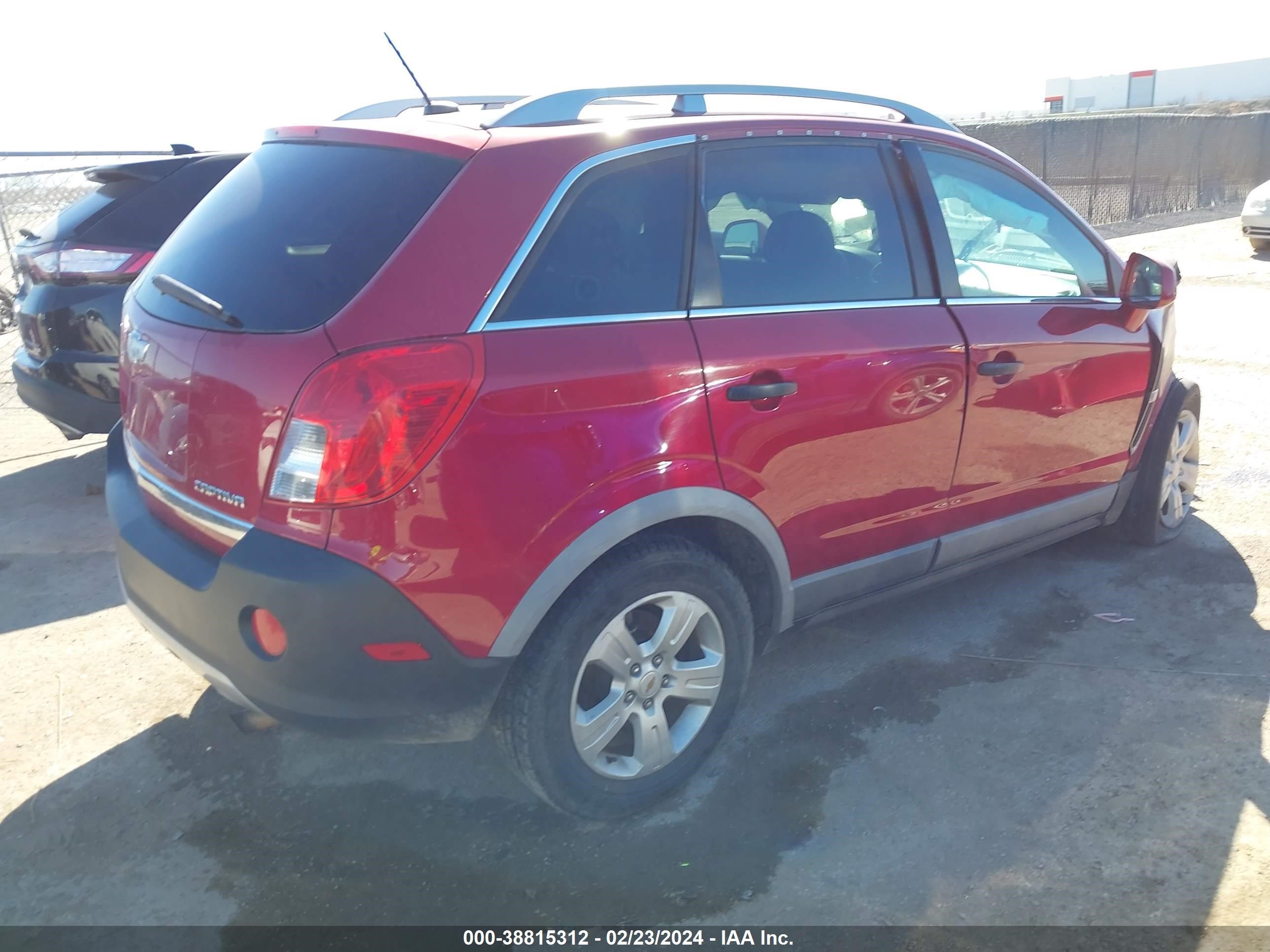 Photo 3 VIN: 3GNAL2EK7ES624130 - CHEVROLET CAPTIVA SPORT 