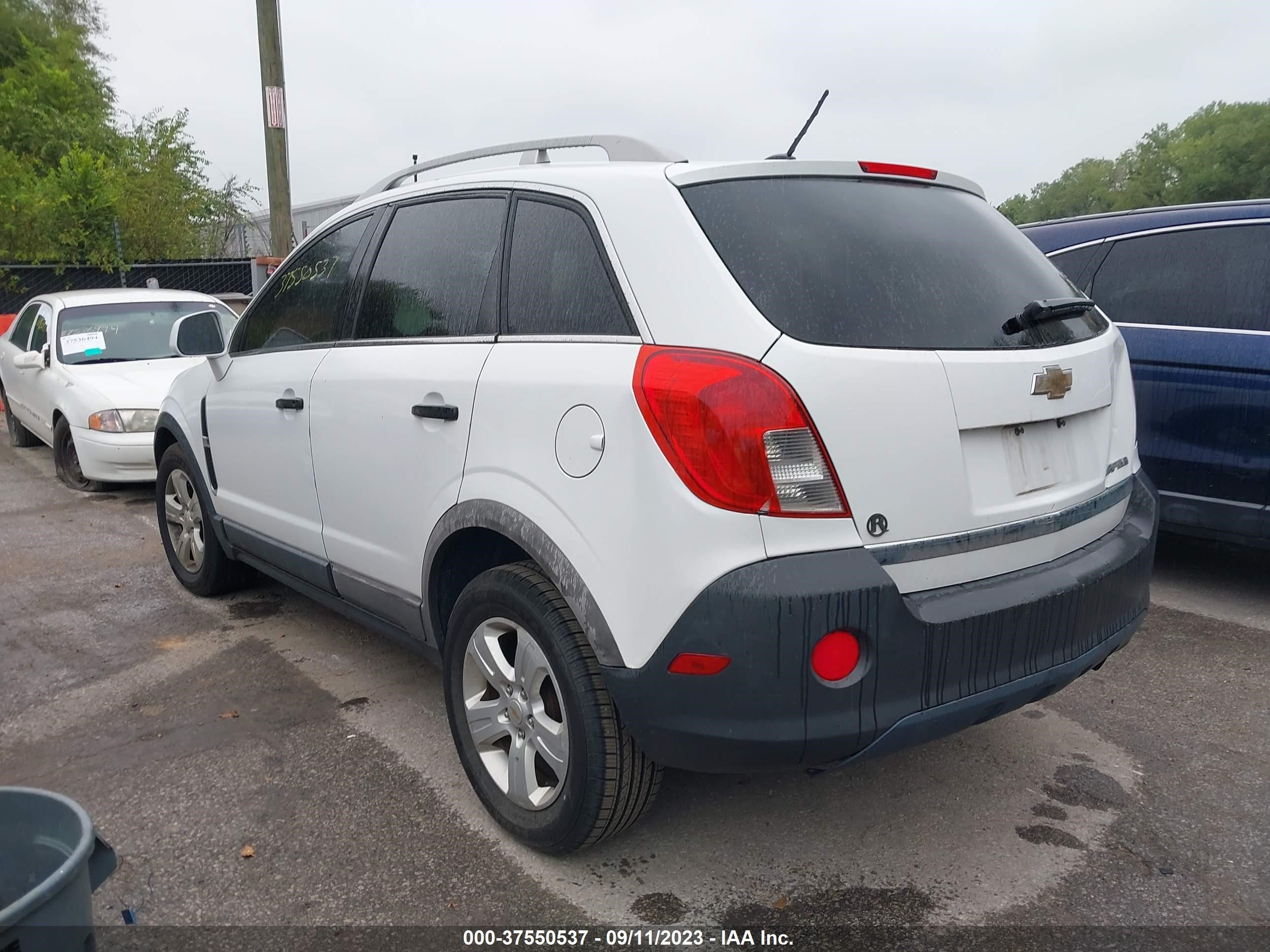 Photo 2 VIN: 3GNAL2EKXES605927 - CHEVROLET CAPTIVA SPORT 