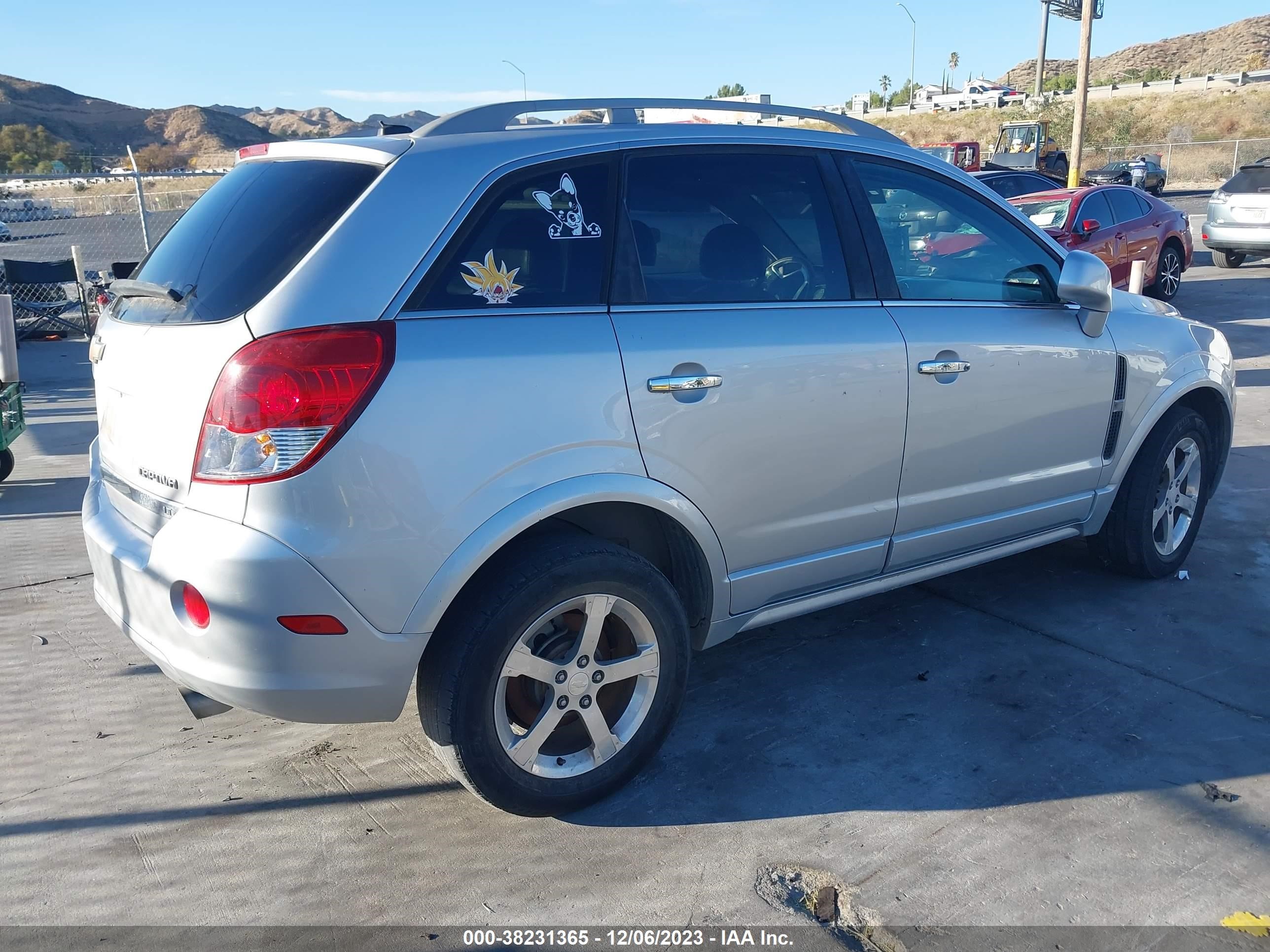 Photo 3 VIN: 3GNAL3E52CS635159 - CHEVROLET CAPTIVA SPORT 