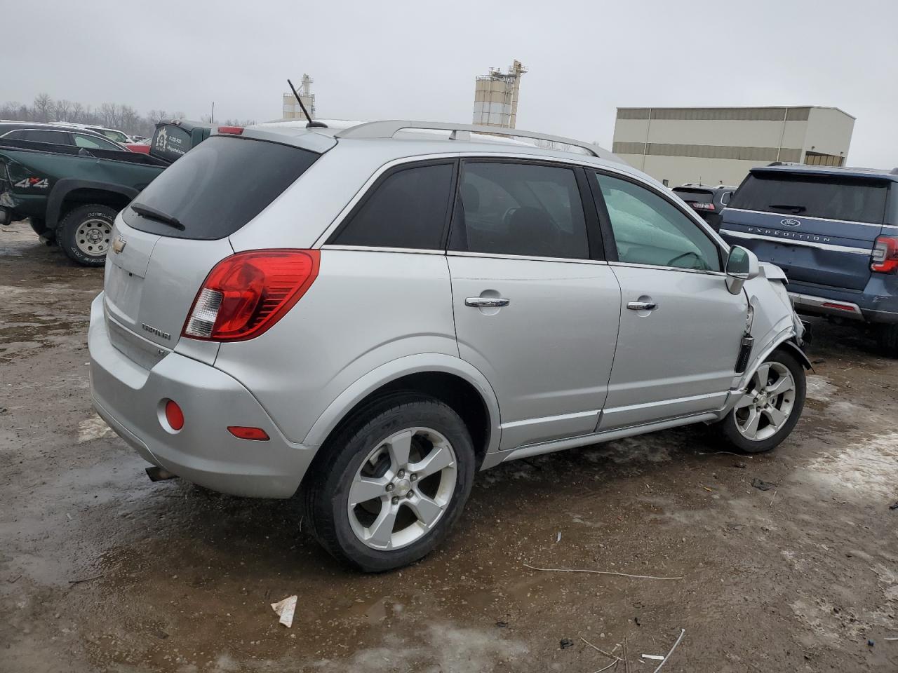 Photo 2 VIN: 3GNAL3EK3FS502114 - CHEVROLET CAPTIVA 