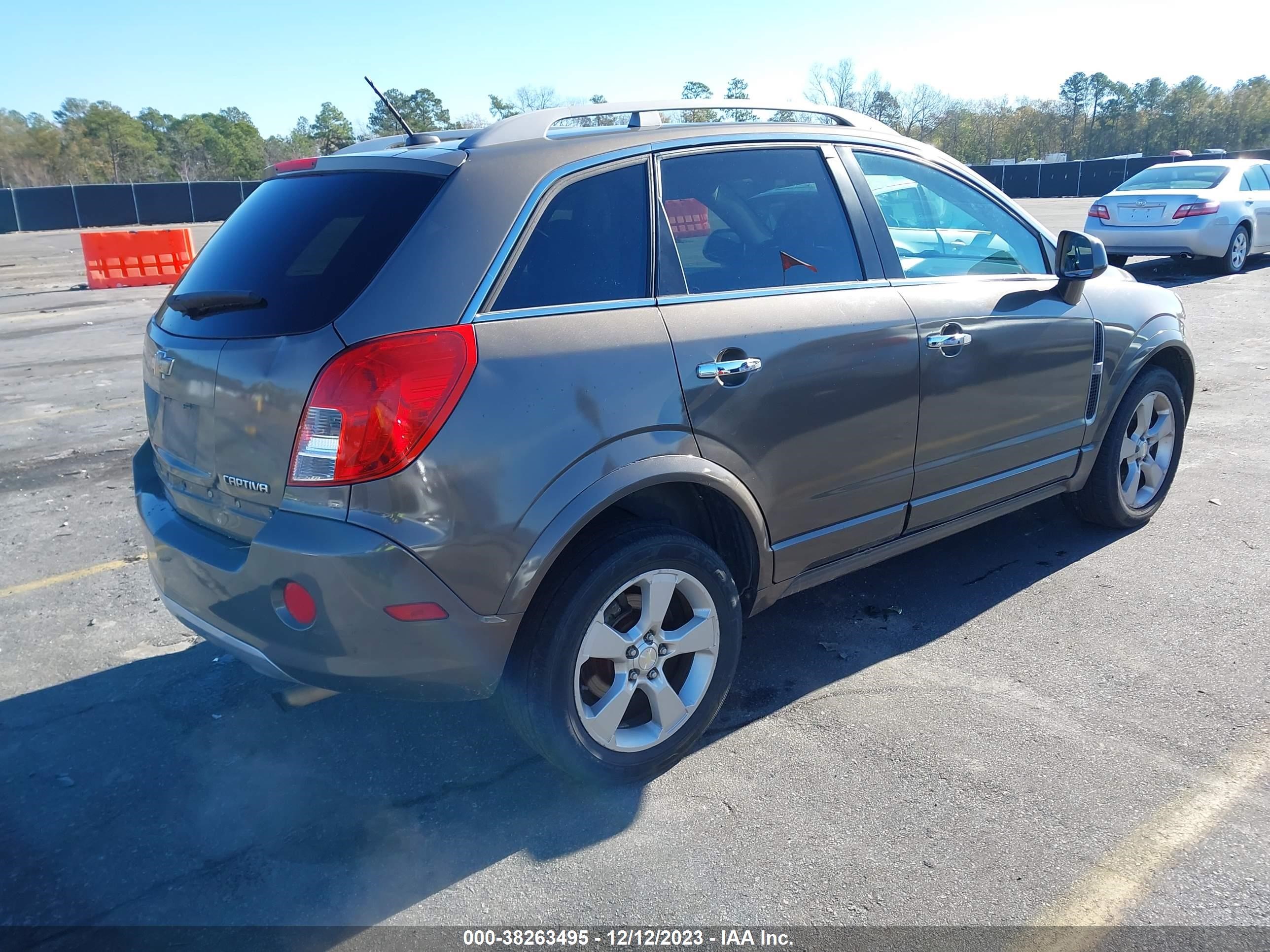 Photo 3 VIN: 3GNAL3EK8ES597462 - CHEVROLET CAPTIVA SPORT 