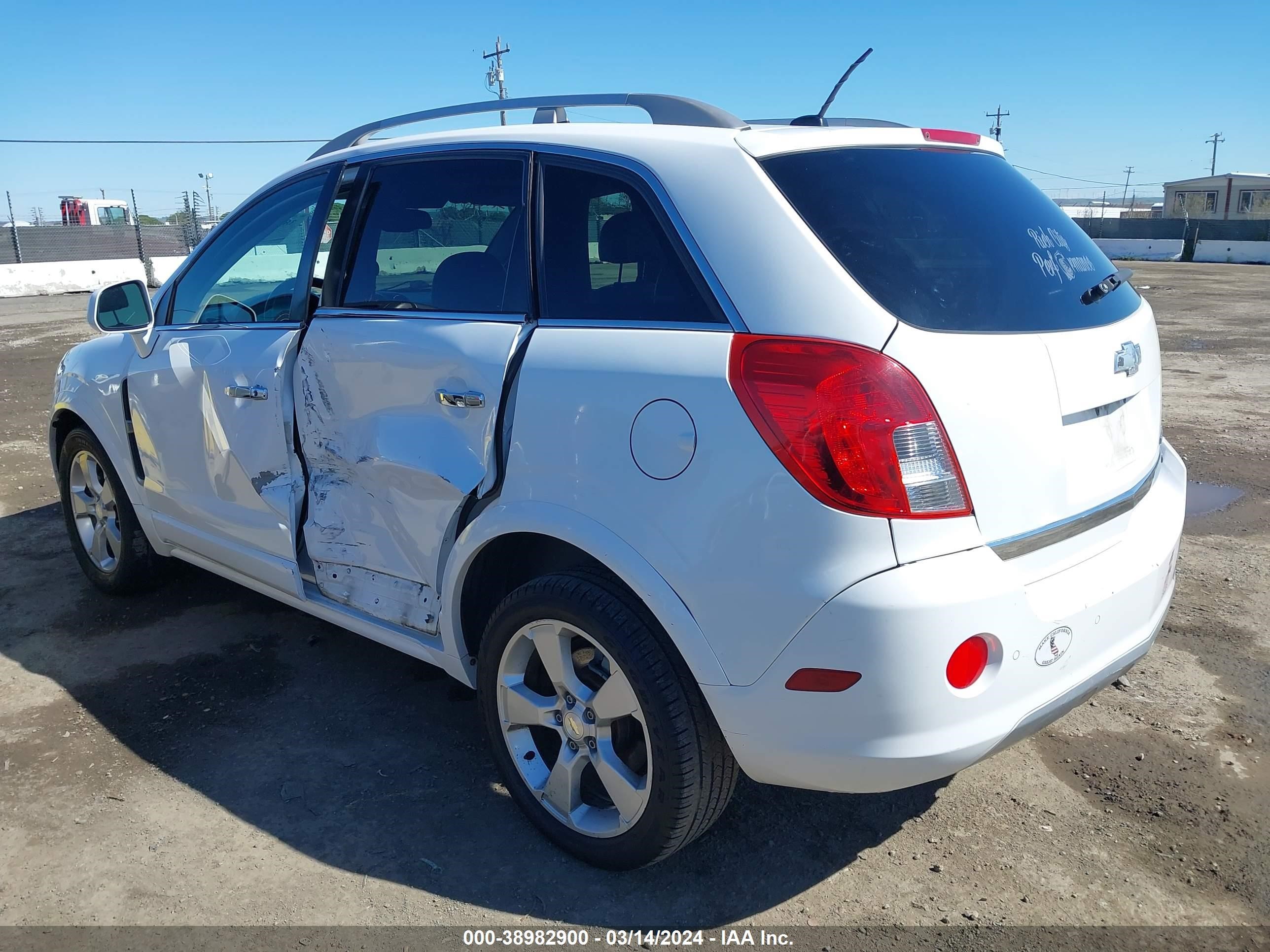 Photo 2 VIN: 3GNAL4EK4ES562441 - CHEVROLET CAPTIVA SPORT 