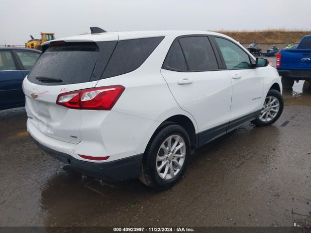 Photo 3 VIN: 3GNAX5EV7MS144586 - CHEVROLET EQUINOX 