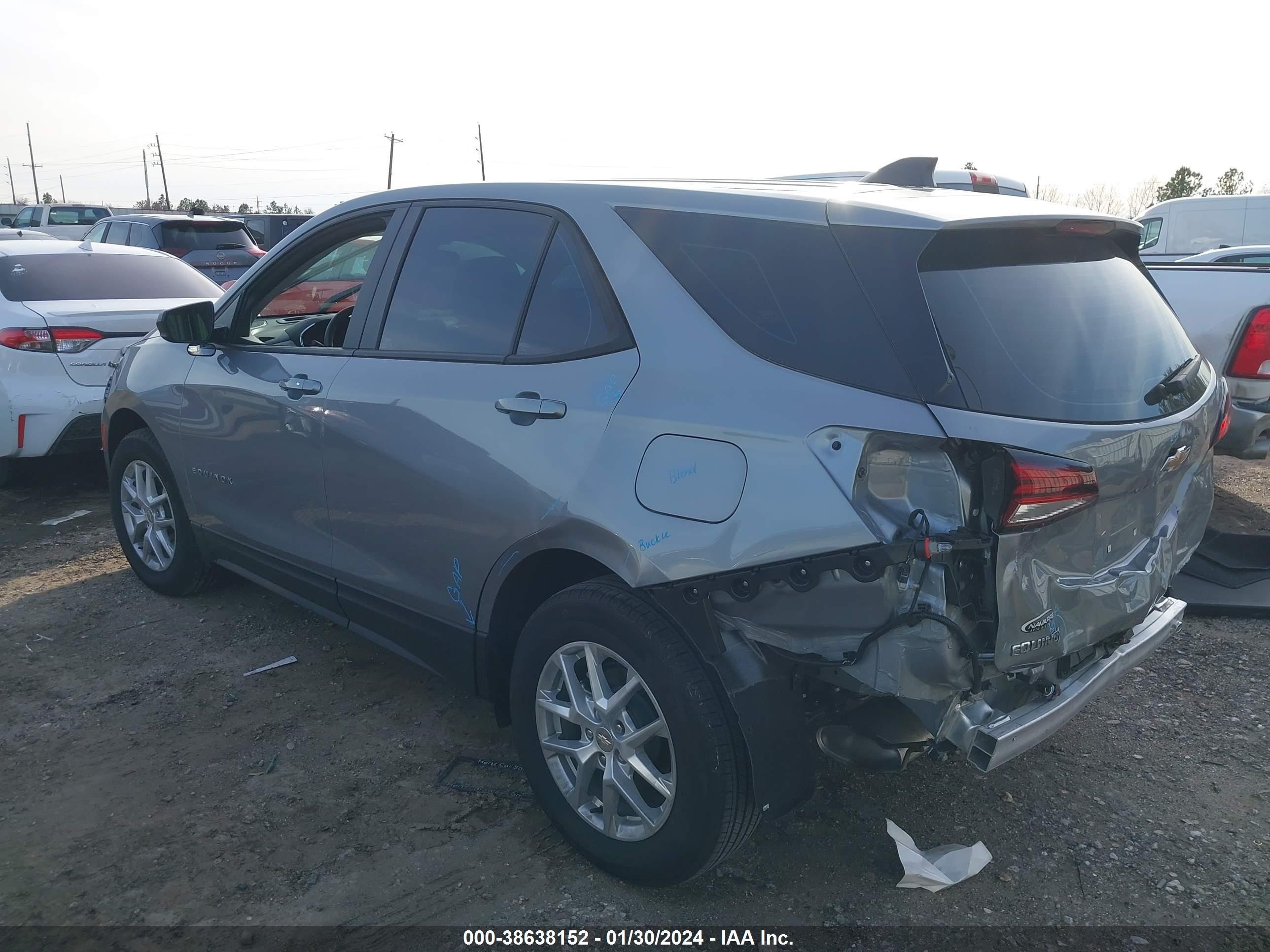 Photo 13 VIN: 3GNAXFEG4PL262052 - CHEVROLET EQUINOX 