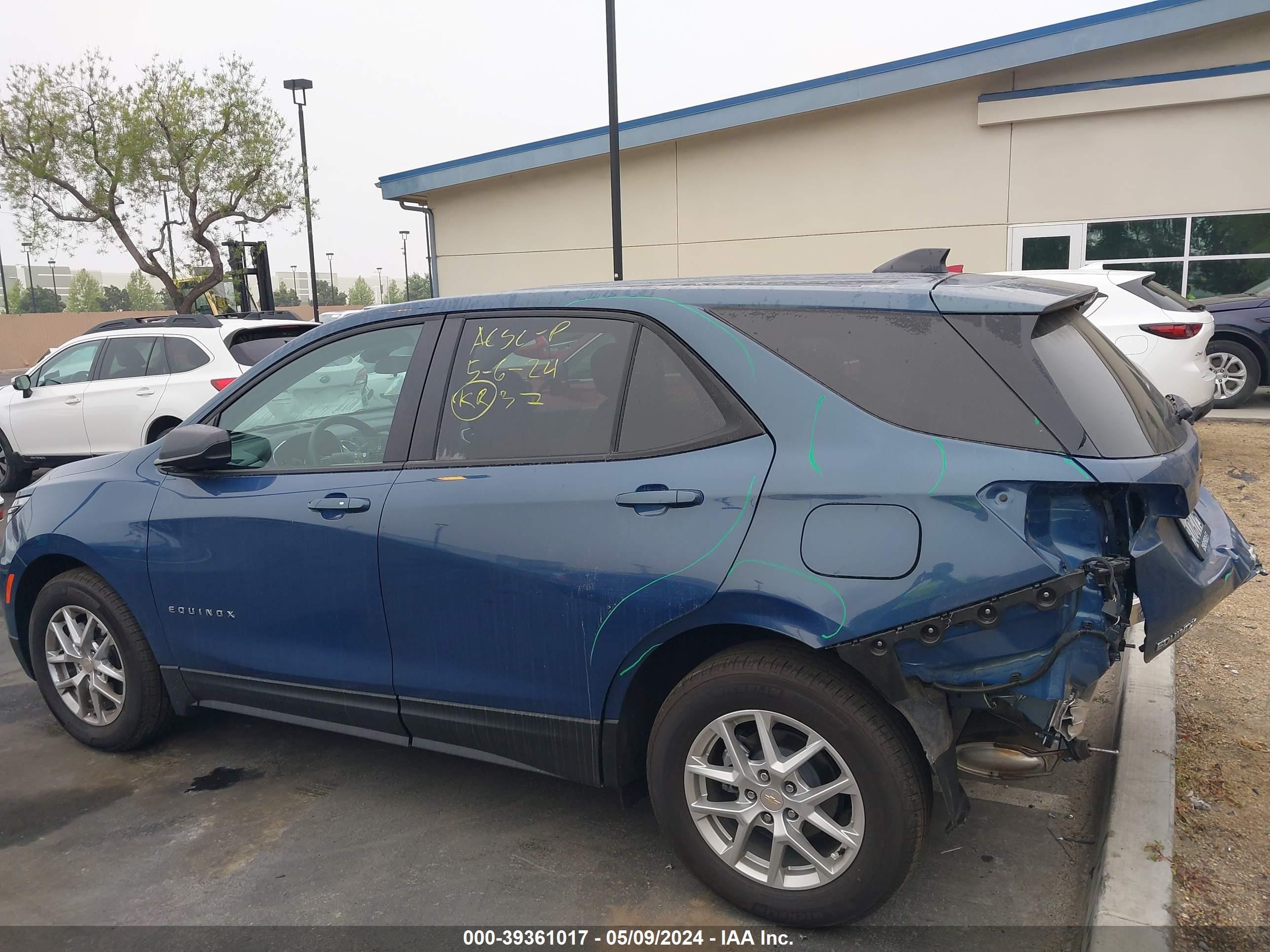 Photo 14 VIN: 3GNAXHEG1RL156592 - CHEVROLET EQUINOX 