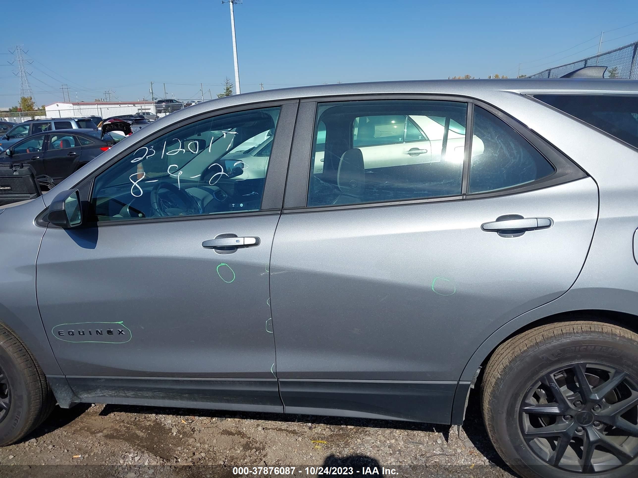 Photo 13 VIN: 3GNAXHEG5PL215933 - CHEVROLET EQUINOX 