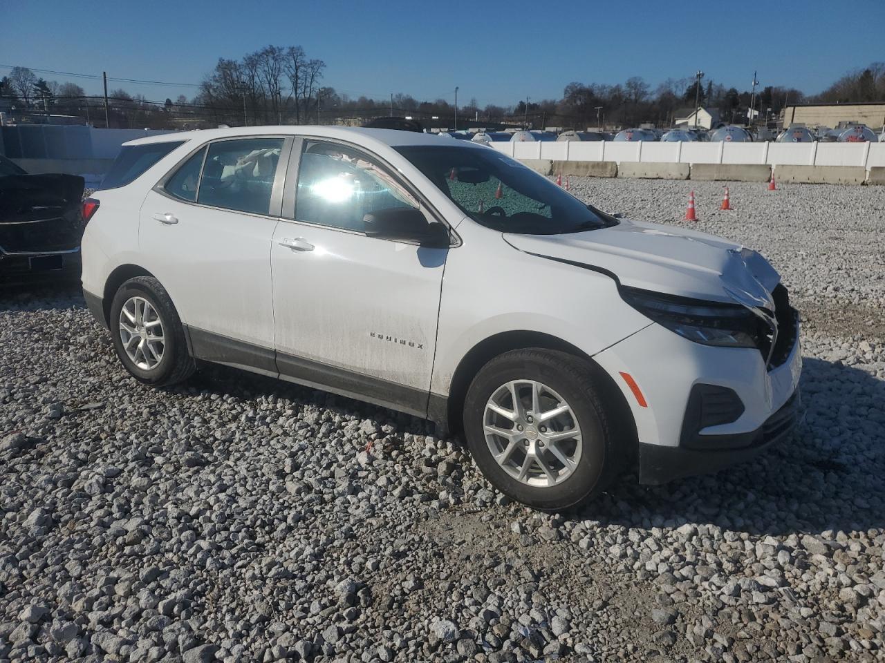 Photo 3 VIN: 3GNAXHEG7PL103232 - CHEVROLET EQUINOX 